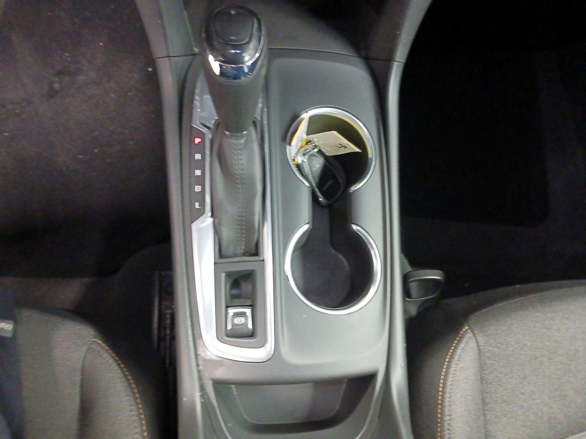 Thumbnail: 2019 Chevrolet Equinox - 15
