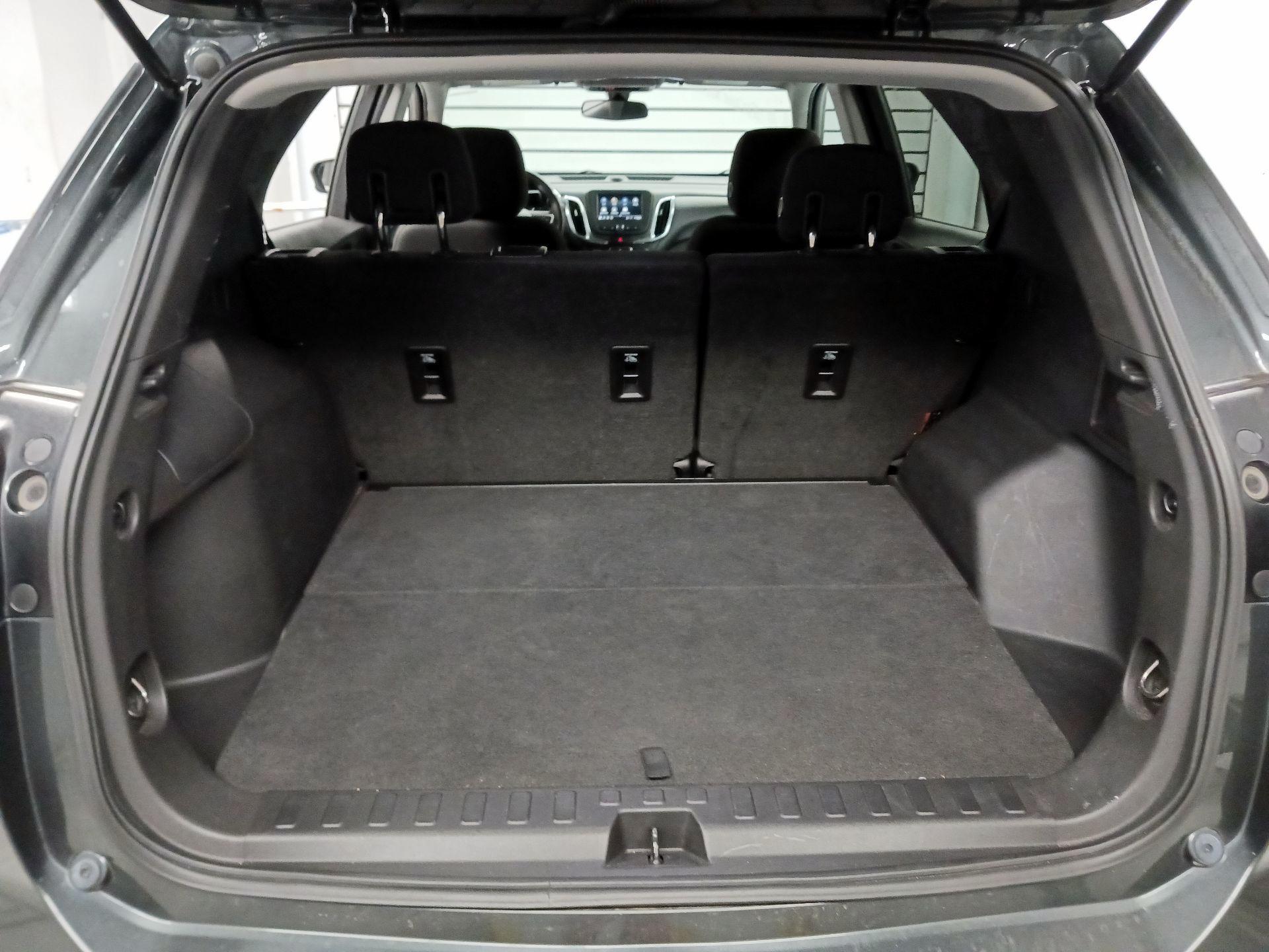 Thumbnail: 2019 Chevrolet Equinox - 16