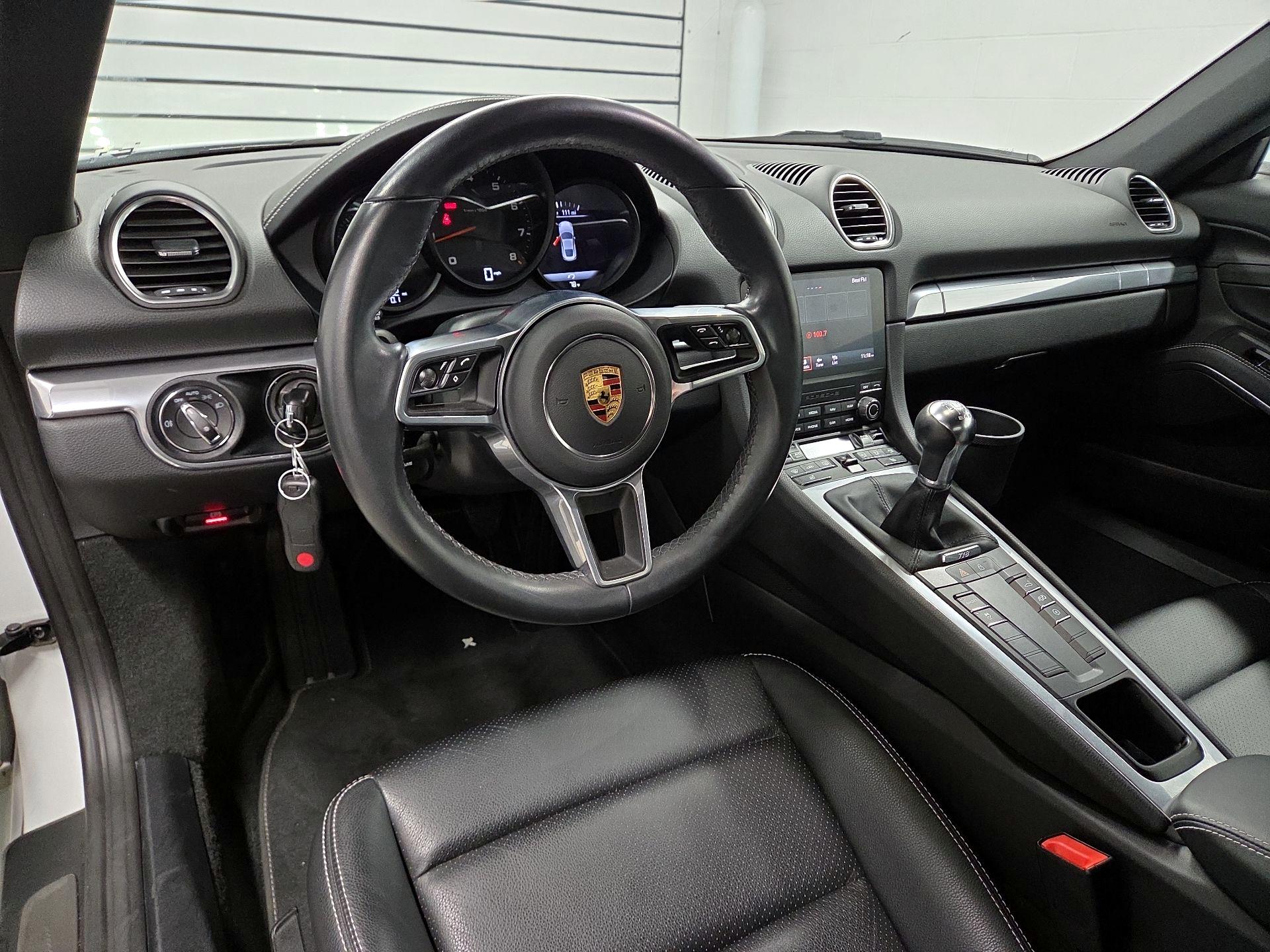 Thumbnail: 2024 Porsche 718 Cayman - 9