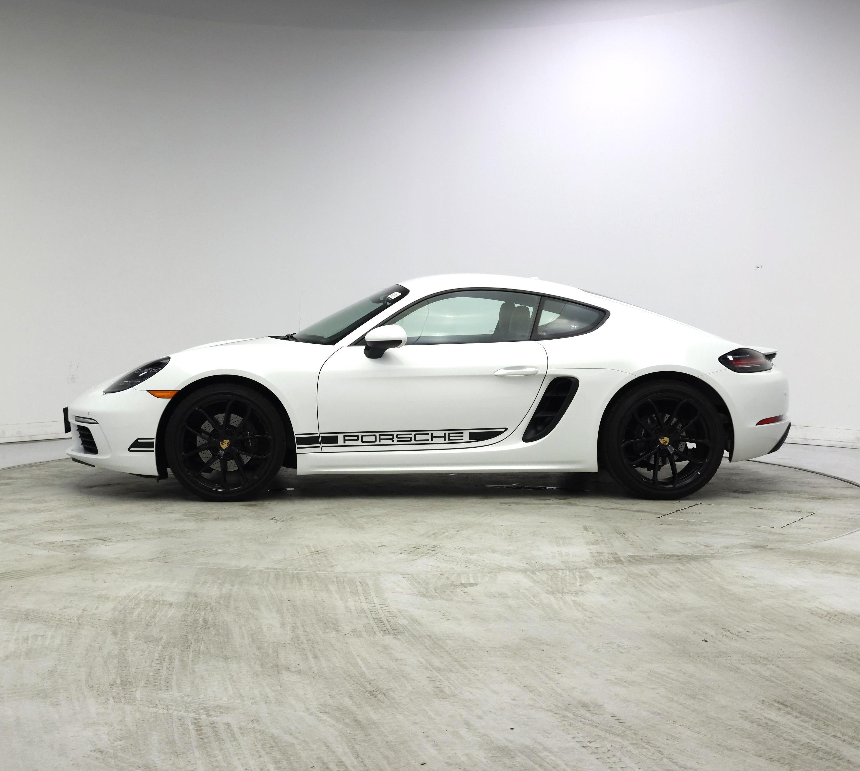 Thumbnail: 2024 Porsche 718 Cayman - 3