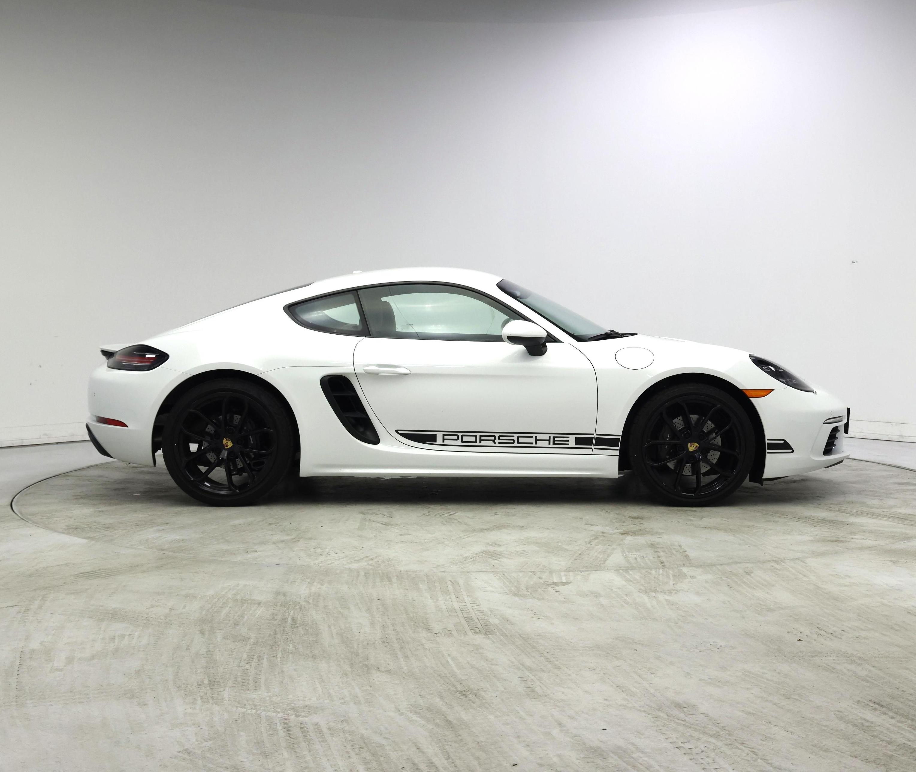 Thumbnail: 2024 Porsche 718 Cayman - 7