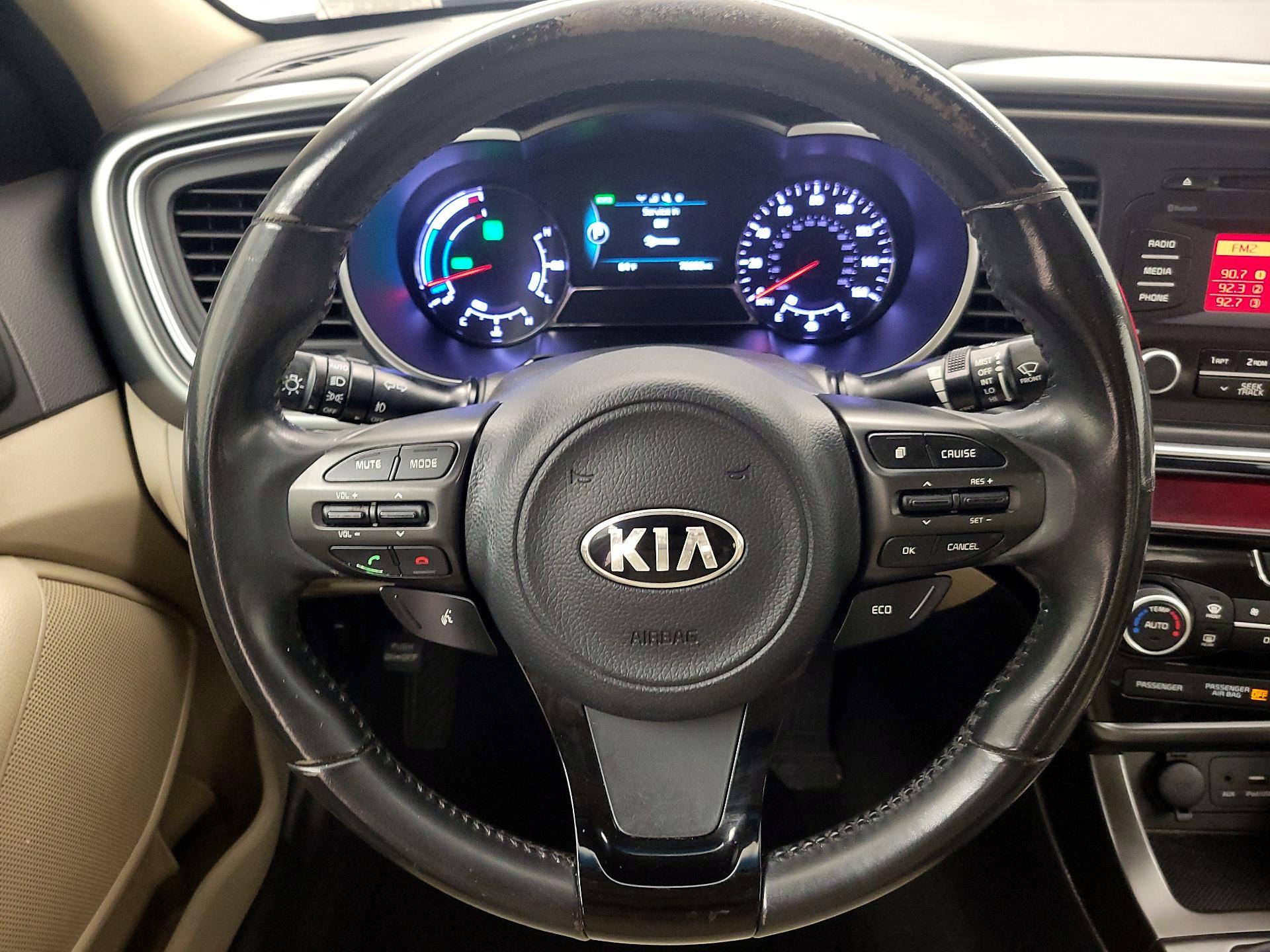 Thumbnail: 2015 Kia Optima - 10