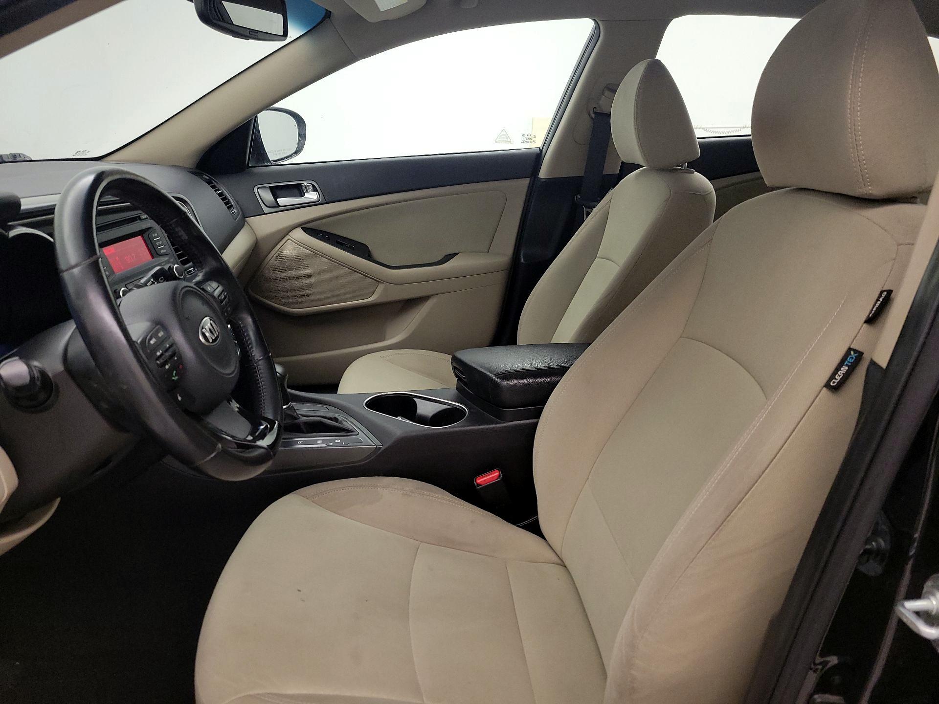 Thumbnail: 2015 Kia Optima - 11