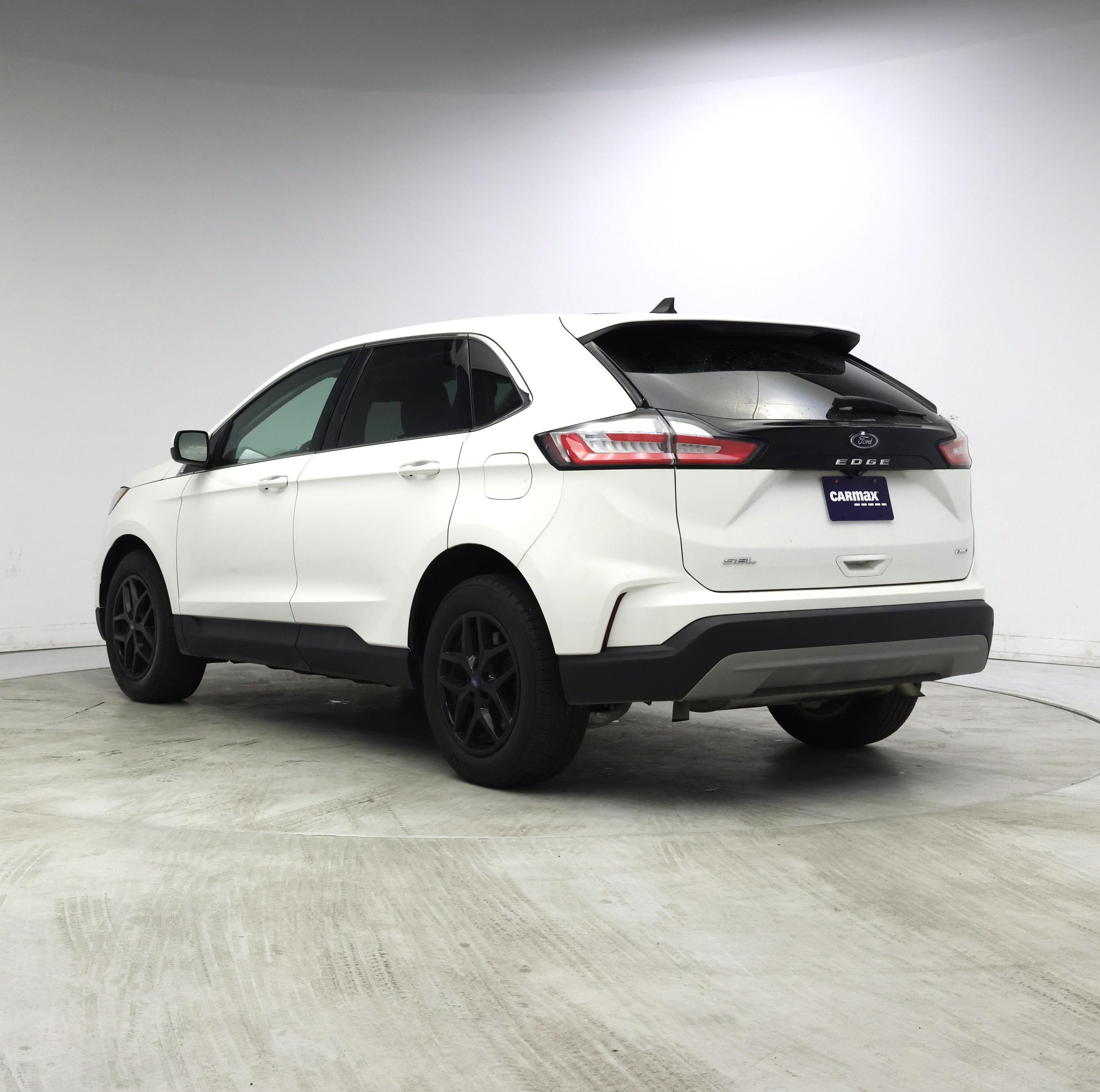 Thumbnail: 2022 Ford Edge - 2
