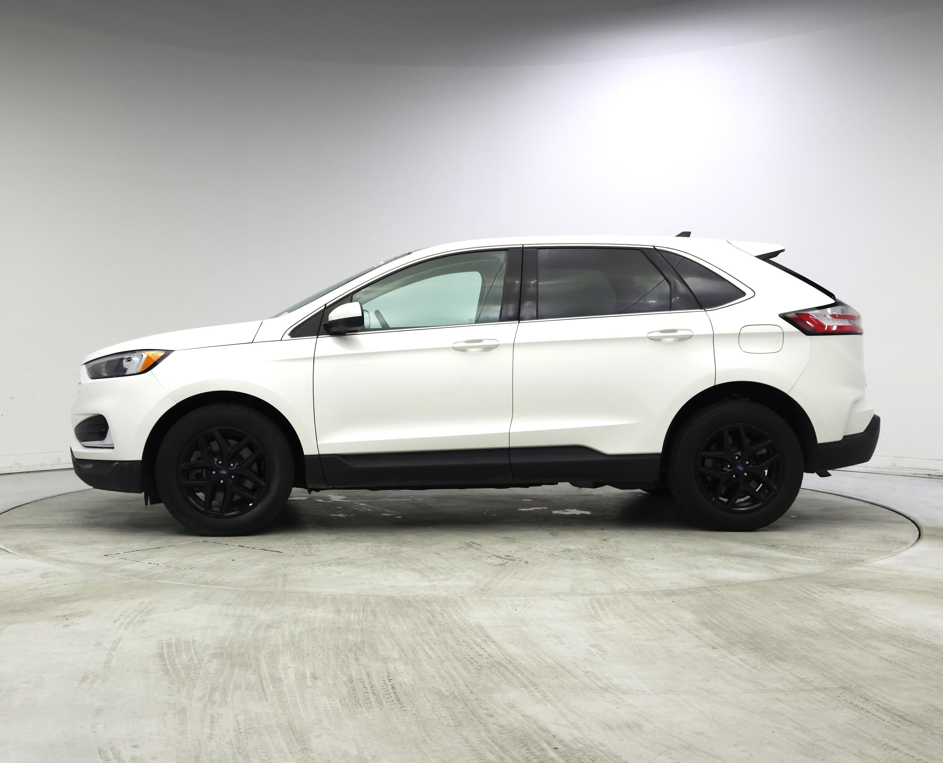 Thumbnail: 2022 Ford Edge - 3