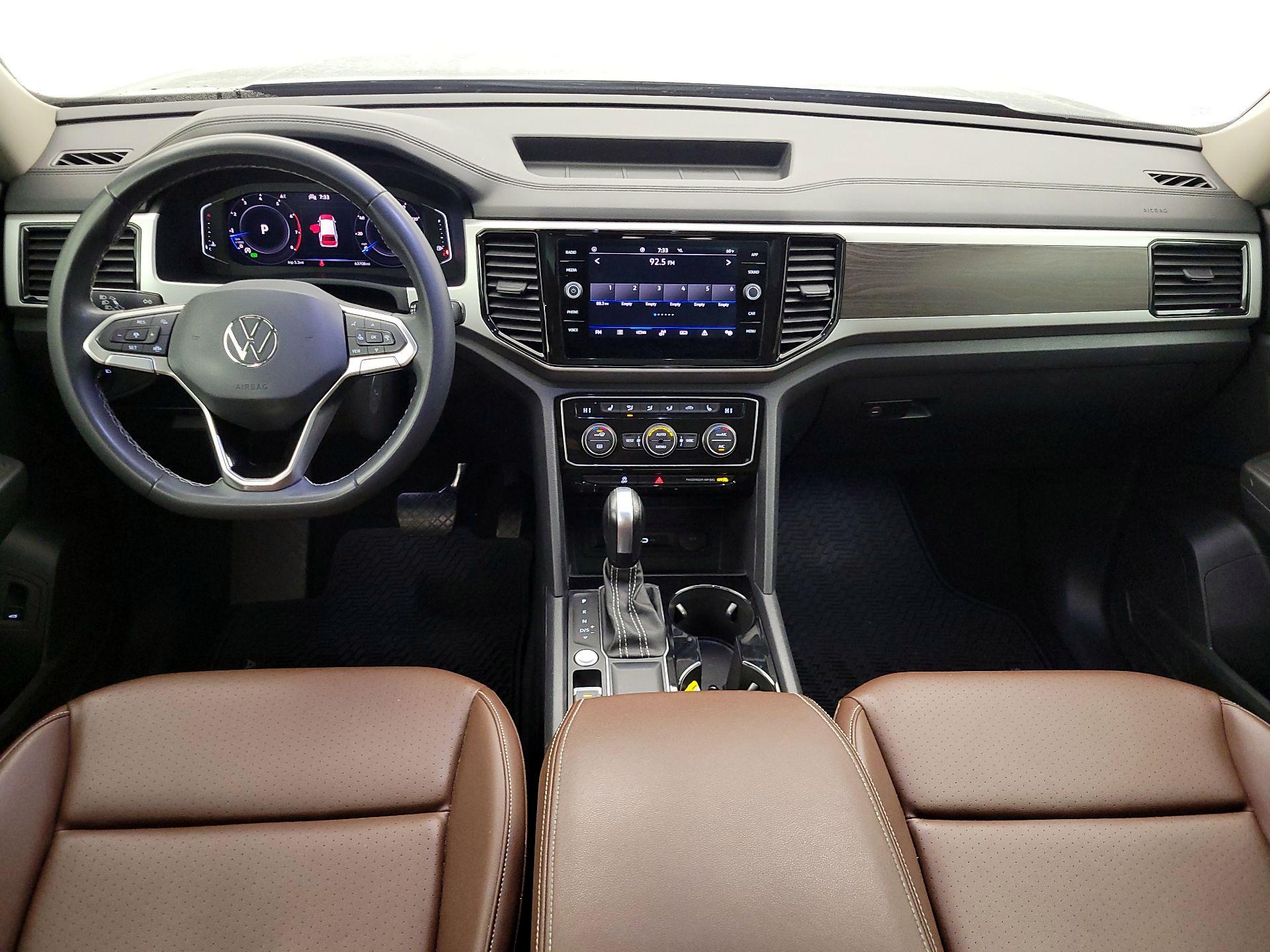 Thumbnail: 2023 Volkswagen Atlas - 9
