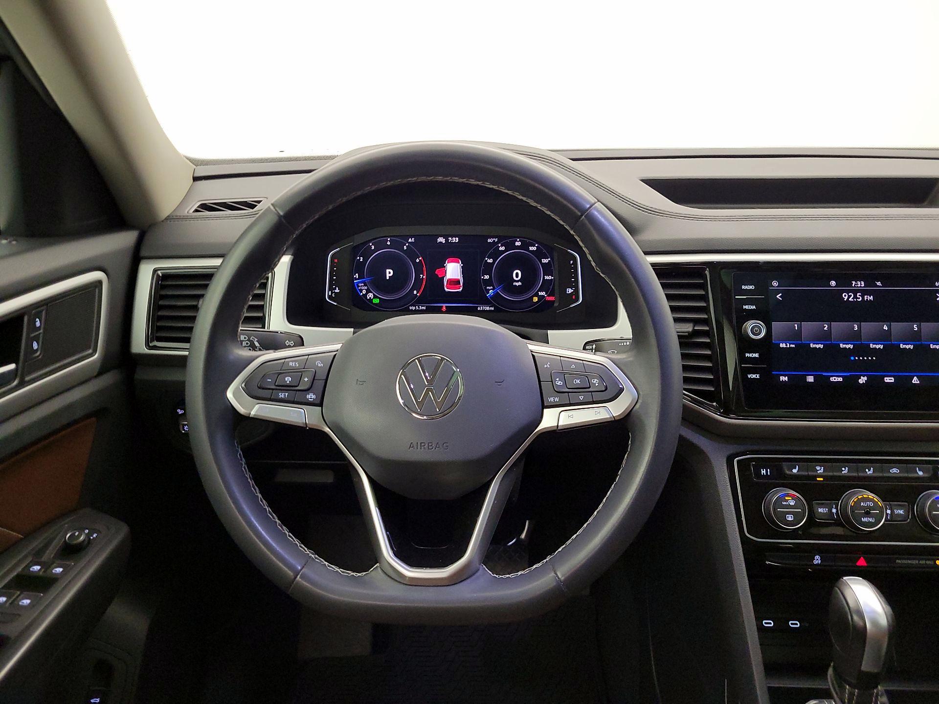 Thumbnail: 2023 Volkswagen Atlas - 10