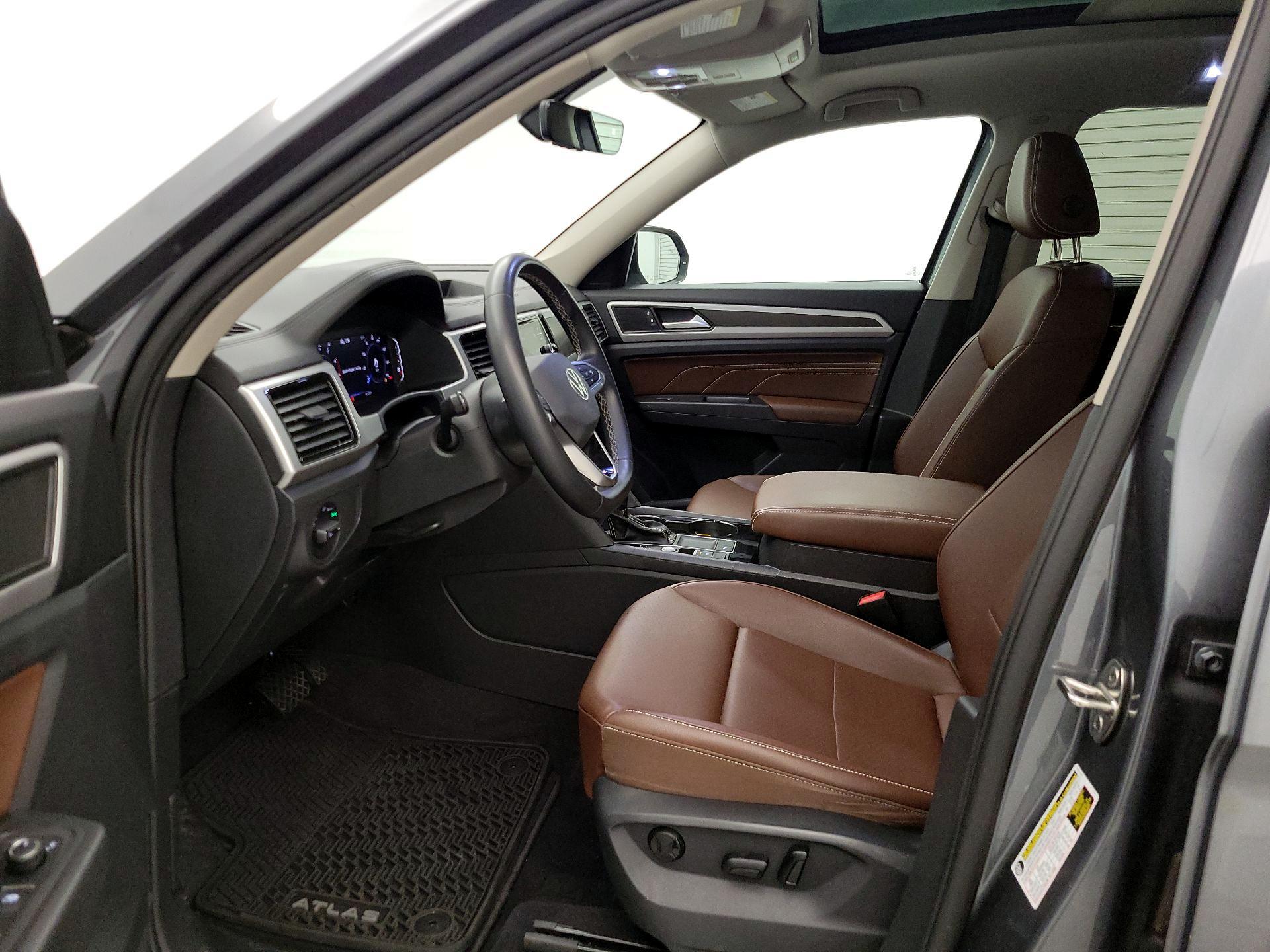 Thumbnail: 2023 Volkswagen Atlas - 11