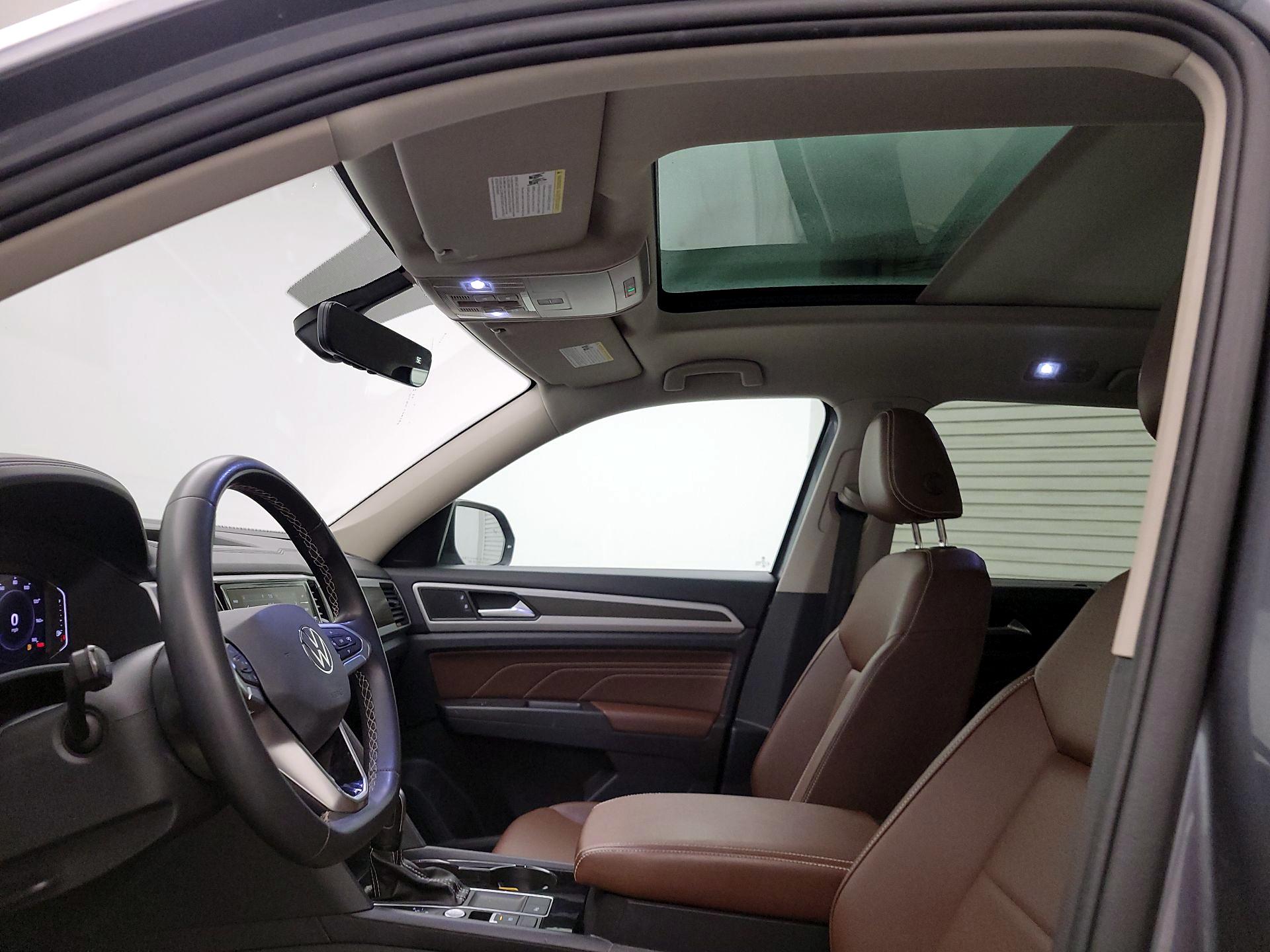 Thumbnail: 2023 Volkswagen Atlas - 19