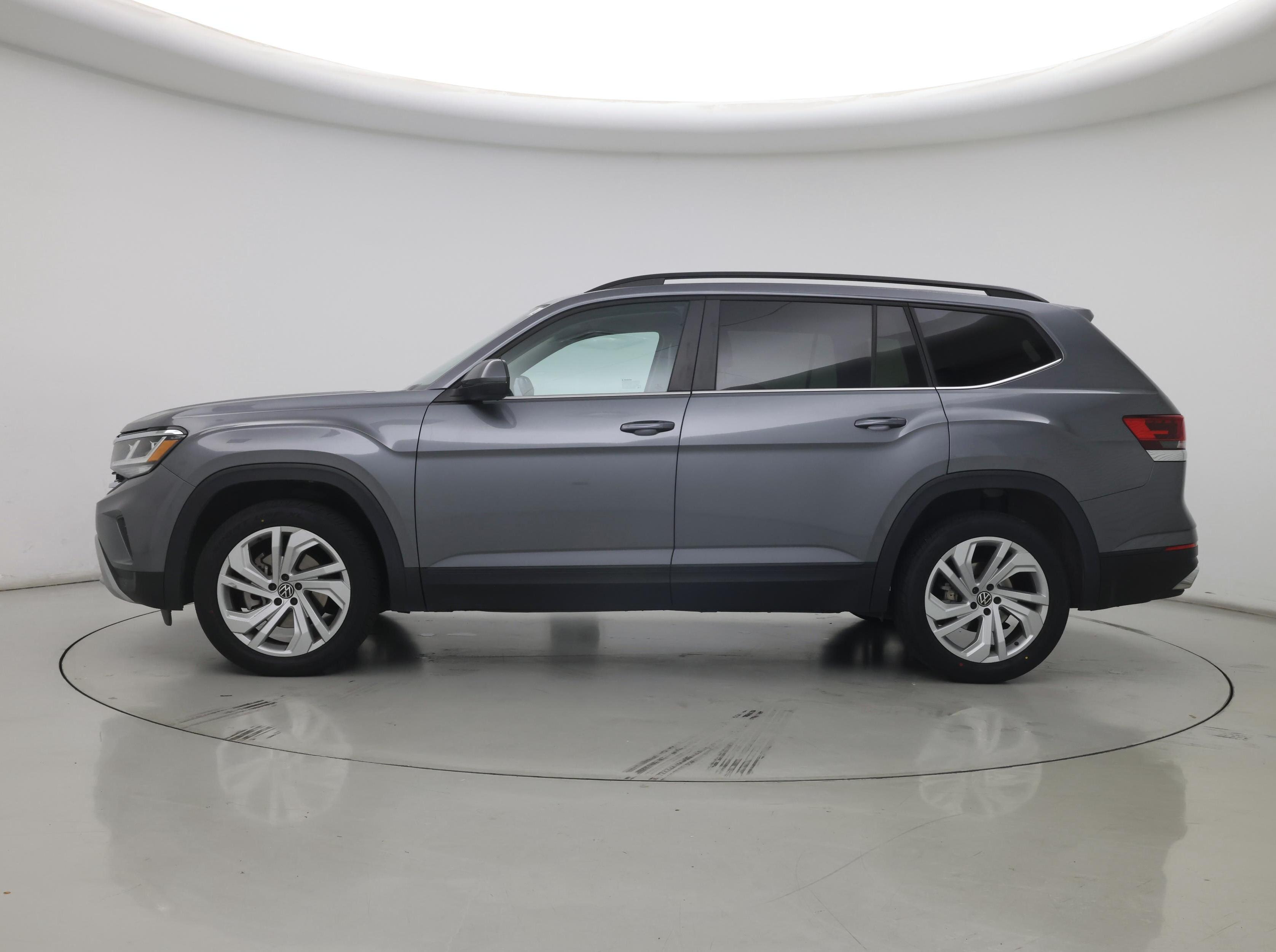 Thumbnail: 2023 Volkswagen Atlas - 3