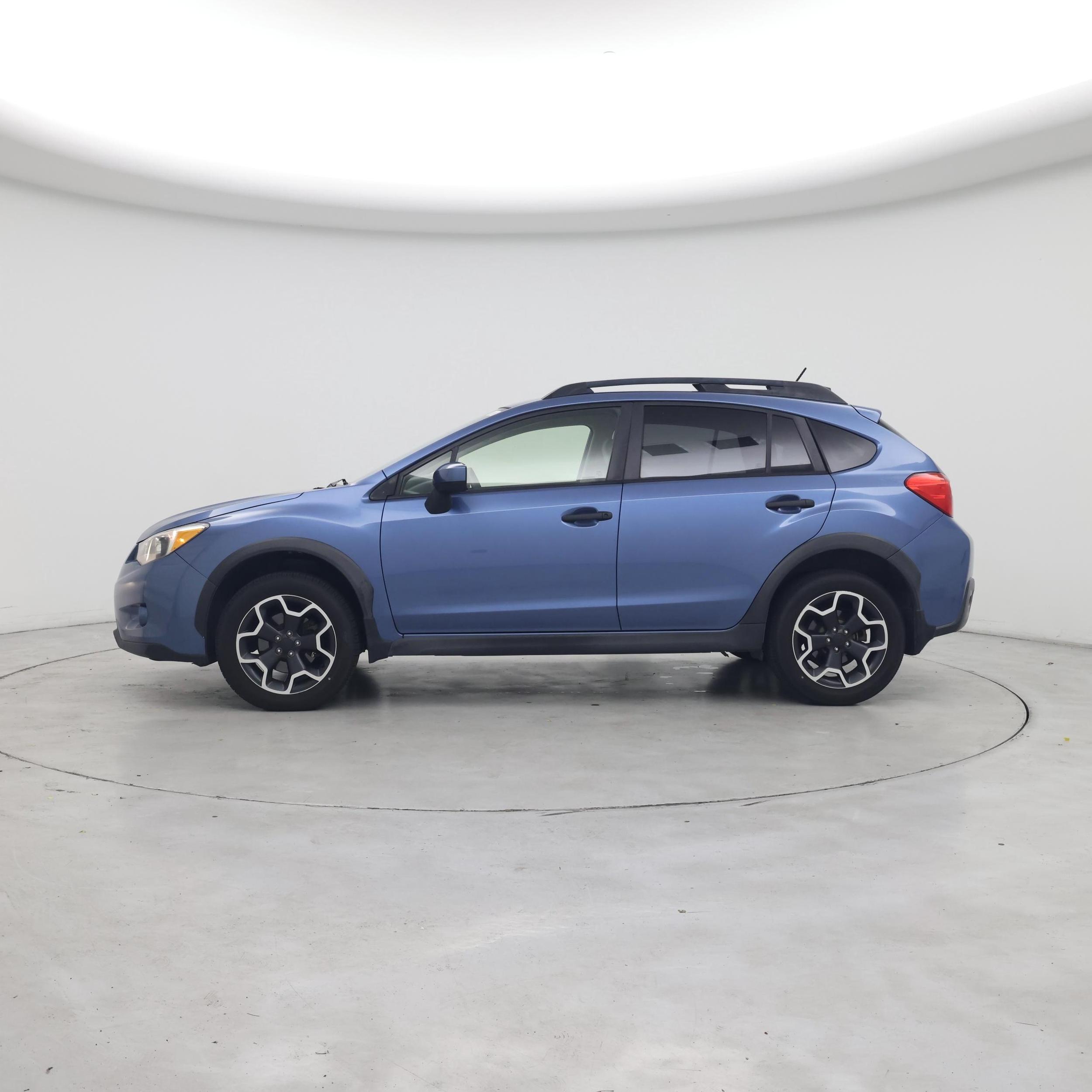 Thumbnail: 2015 Subaru XV Crosstrek - 3