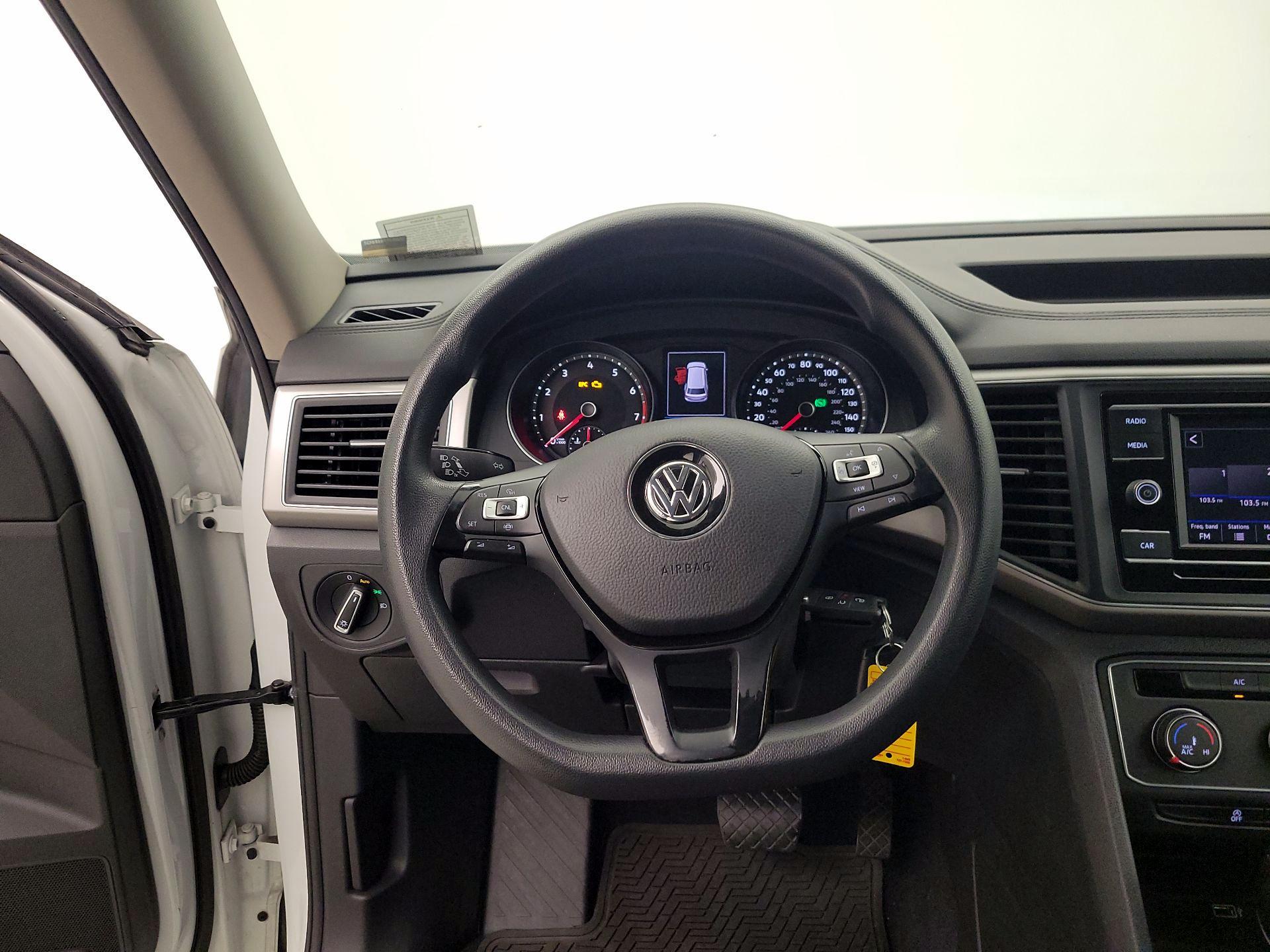 Thumbnail: 2019 Volkswagen Atlas - 10