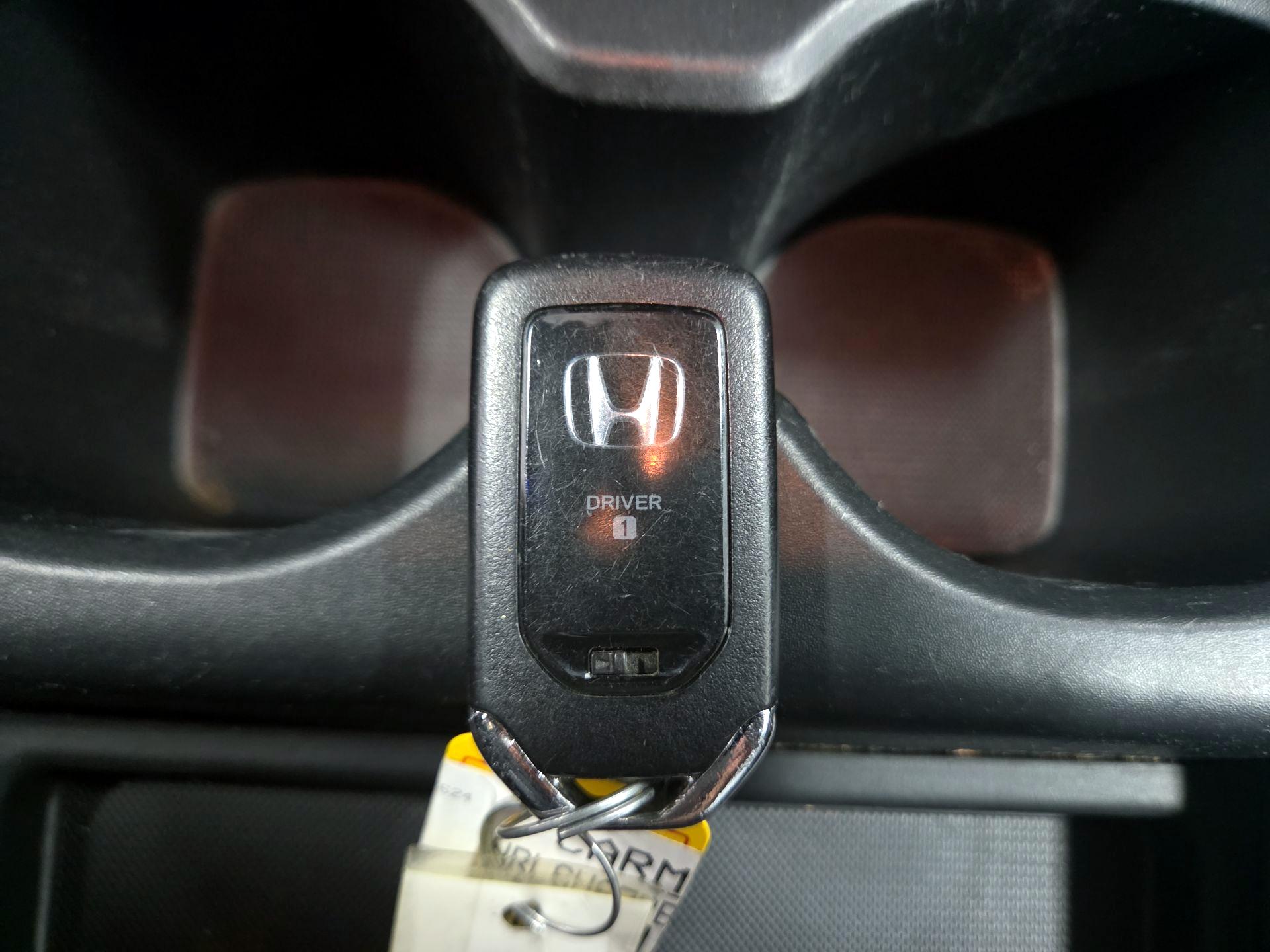 Thumbnail: 2023 Honda Odyssey - 18