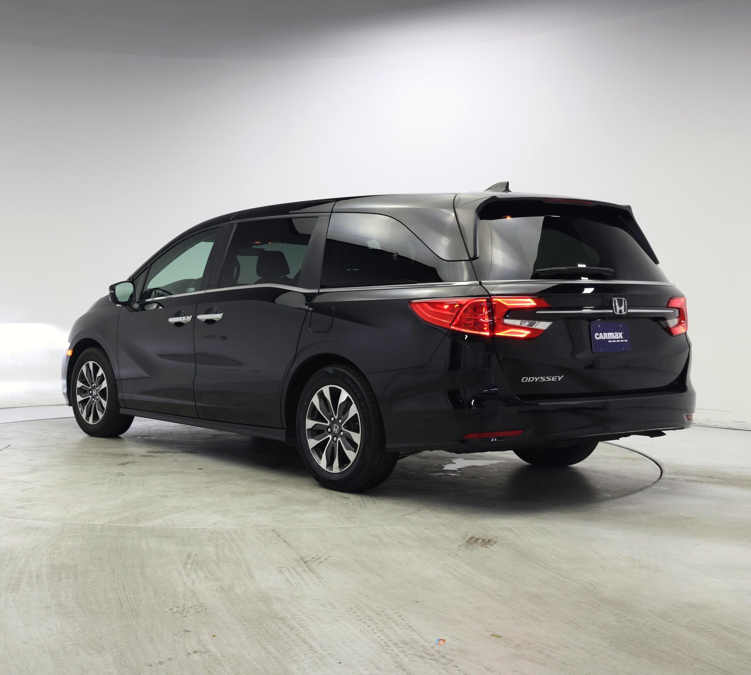 Thumbnail: 2023 Honda Odyssey - 2