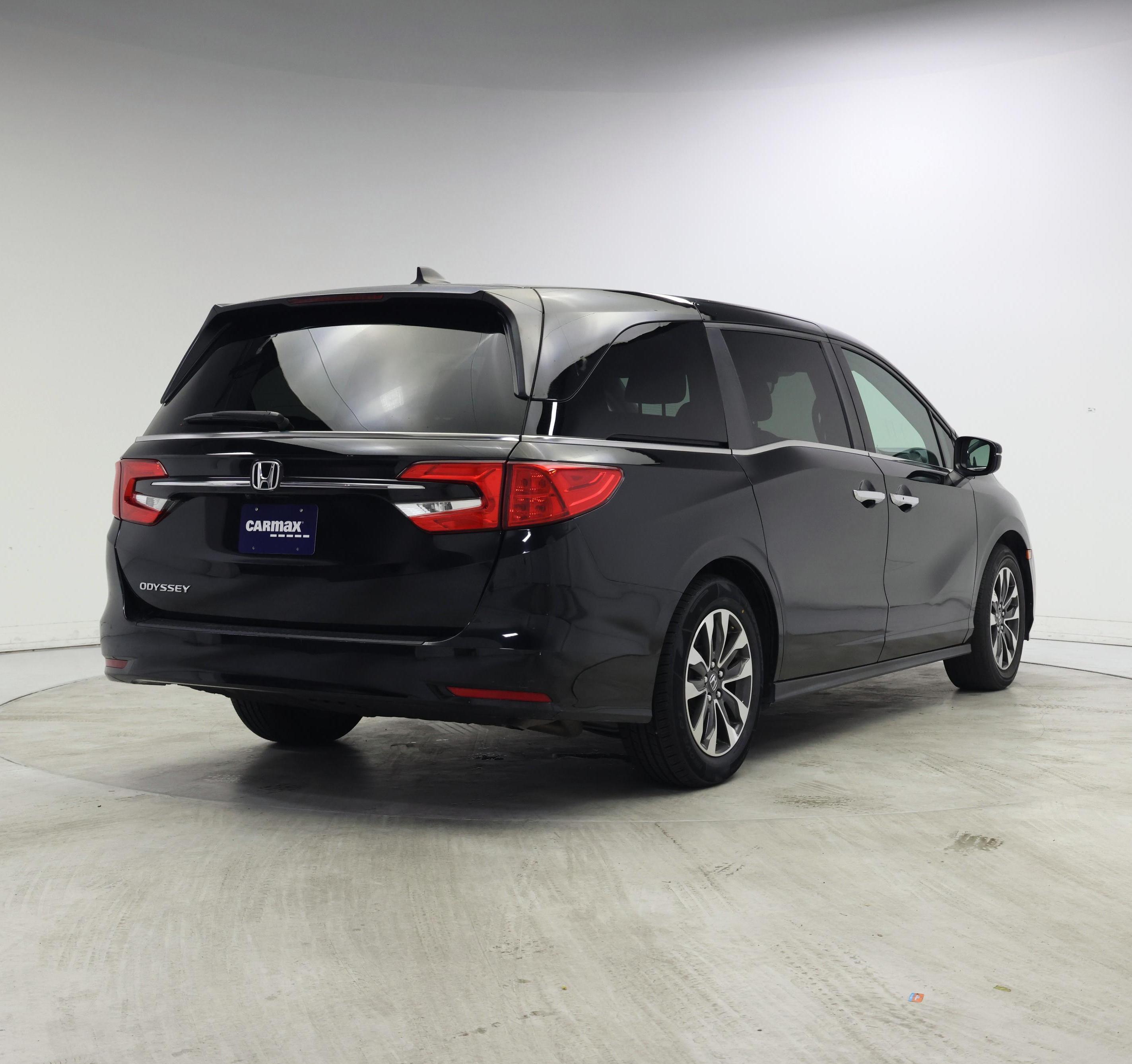 Thumbnail: 2023 Honda Odyssey - 8