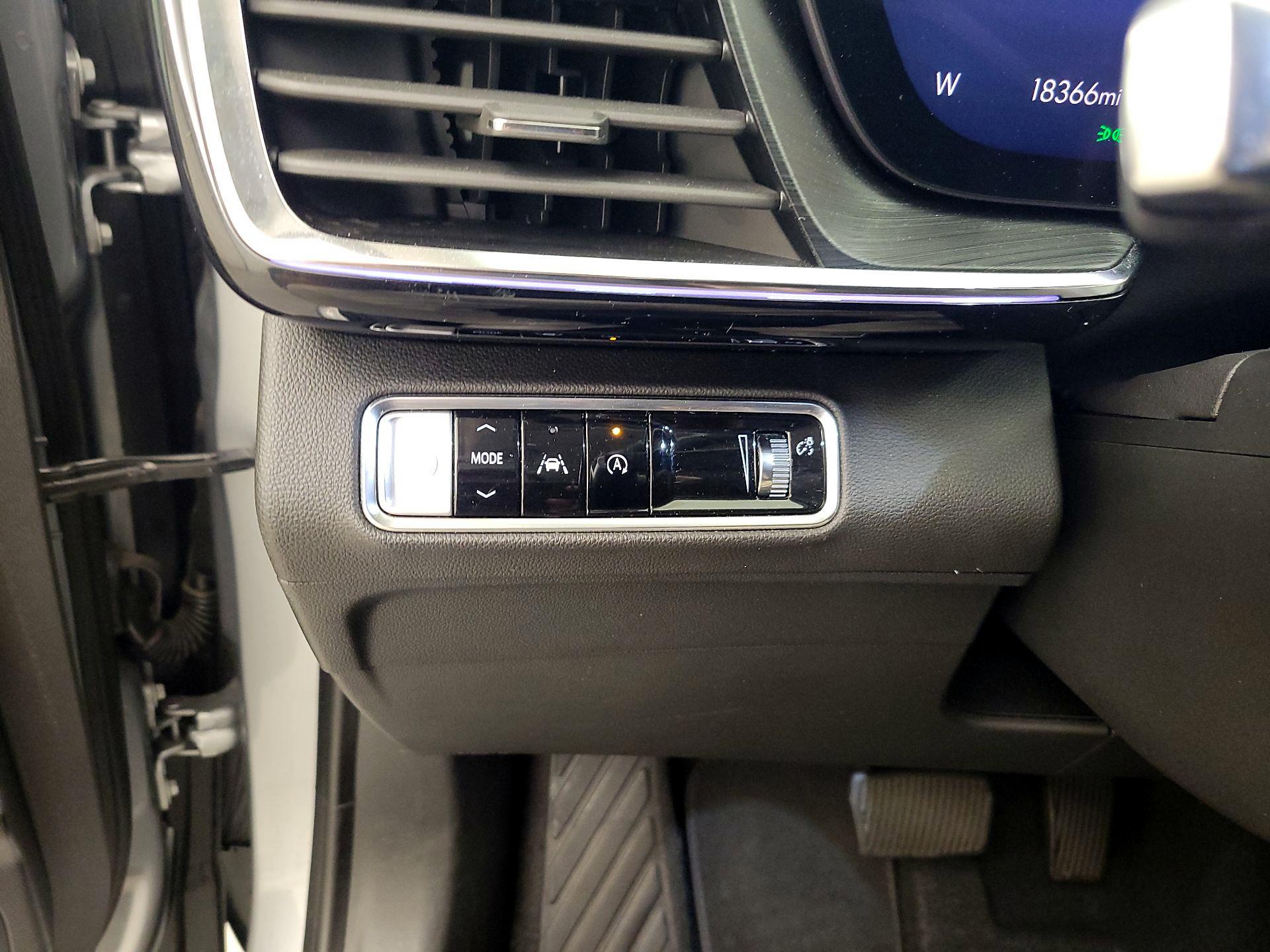 Thumbnail: 2024 Buick Envision - 13