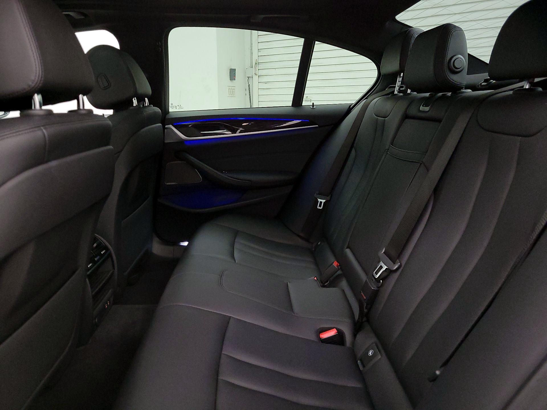 Thumbnail: 2020 BMW 5 Series - 20