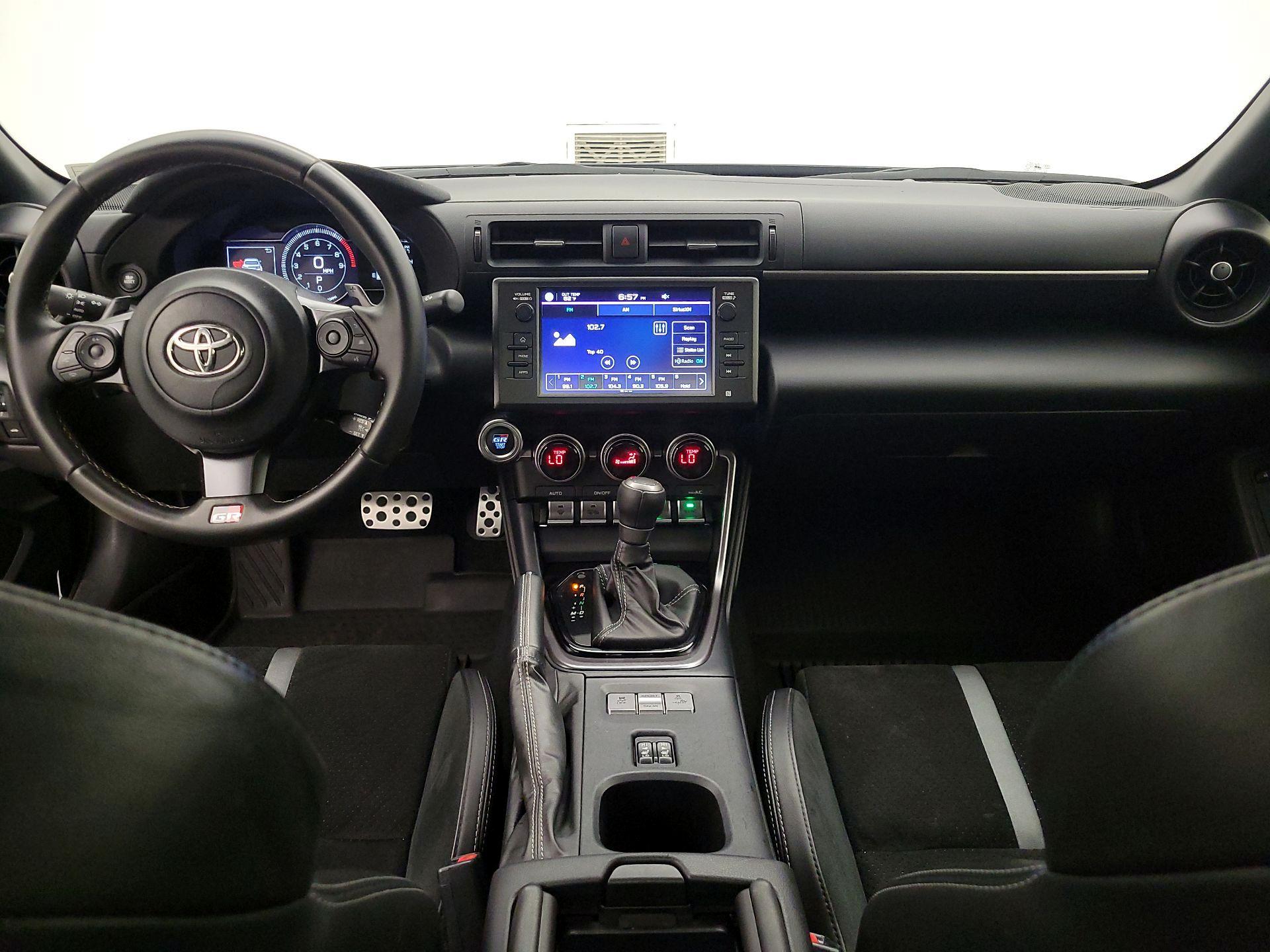 Thumbnail: 2023 Toyota GR86 - 9