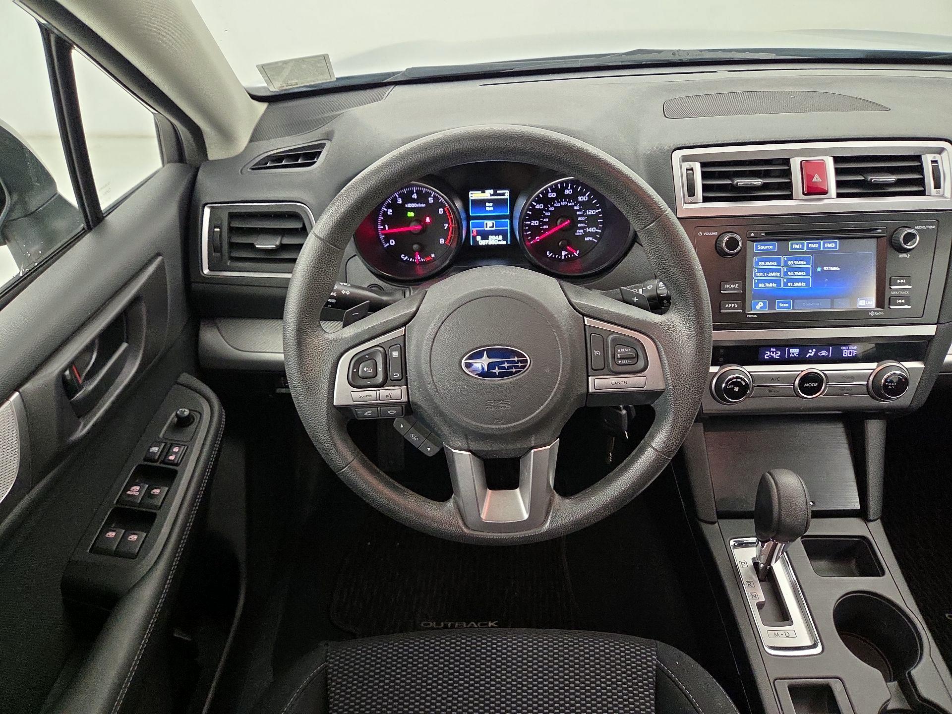 Thumbnail: 2016 Subaru Outback - 10
