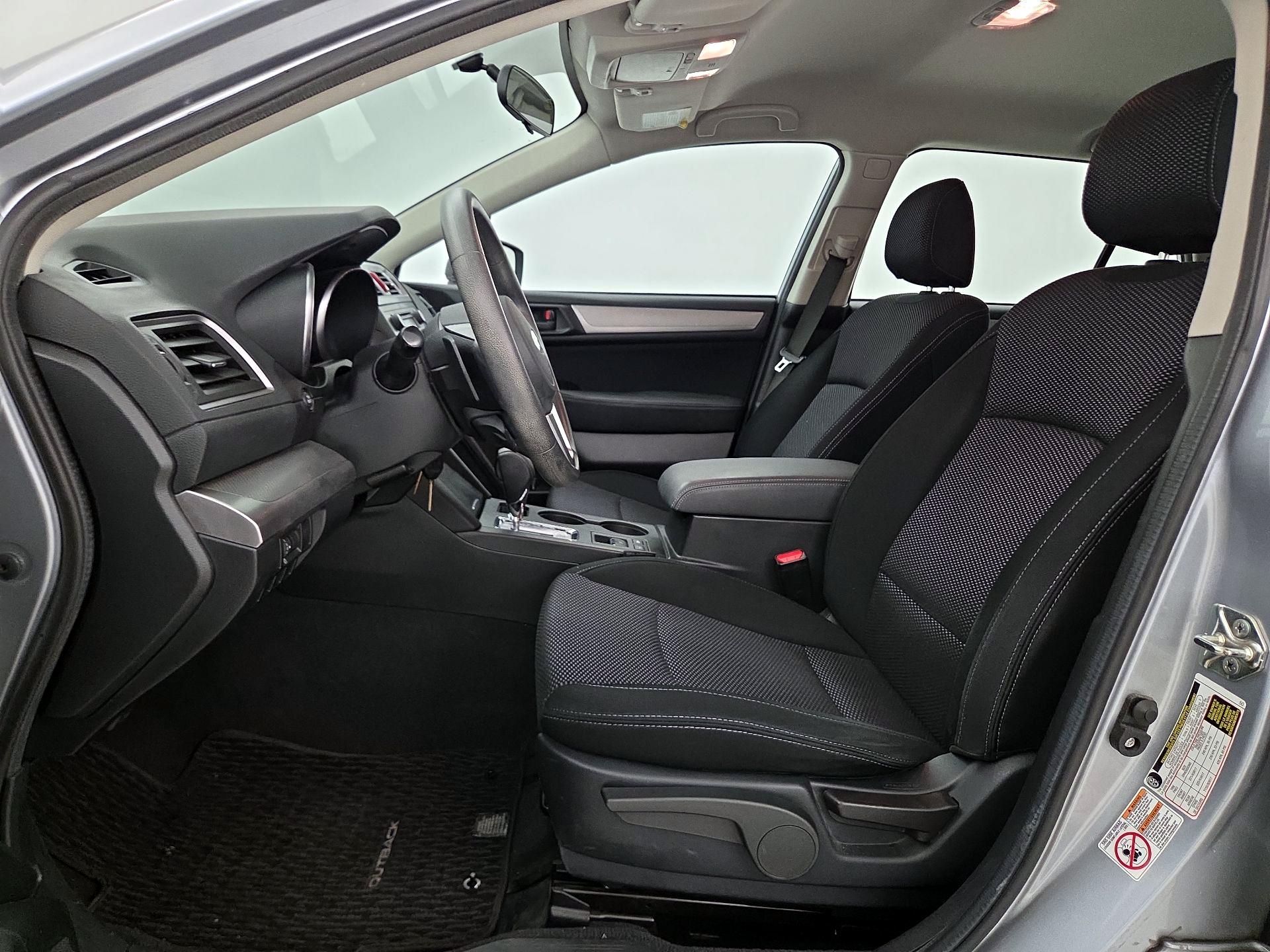Thumbnail: 2016 Subaru Outback - 11