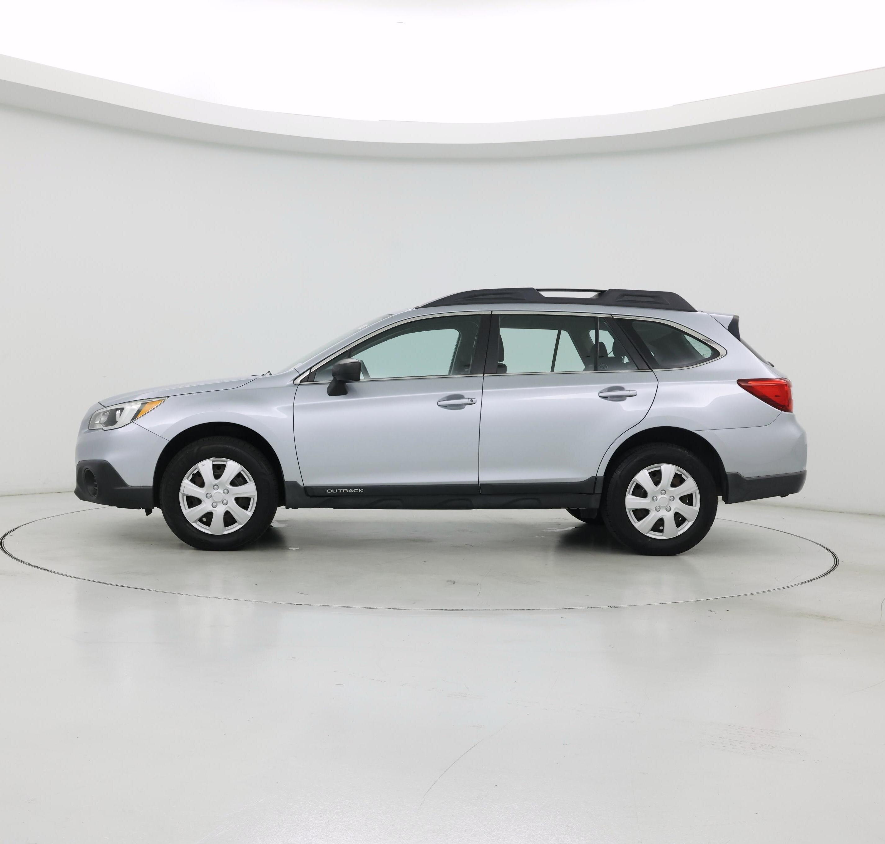 Thumbnail: 2016 Subaru Outback - 3