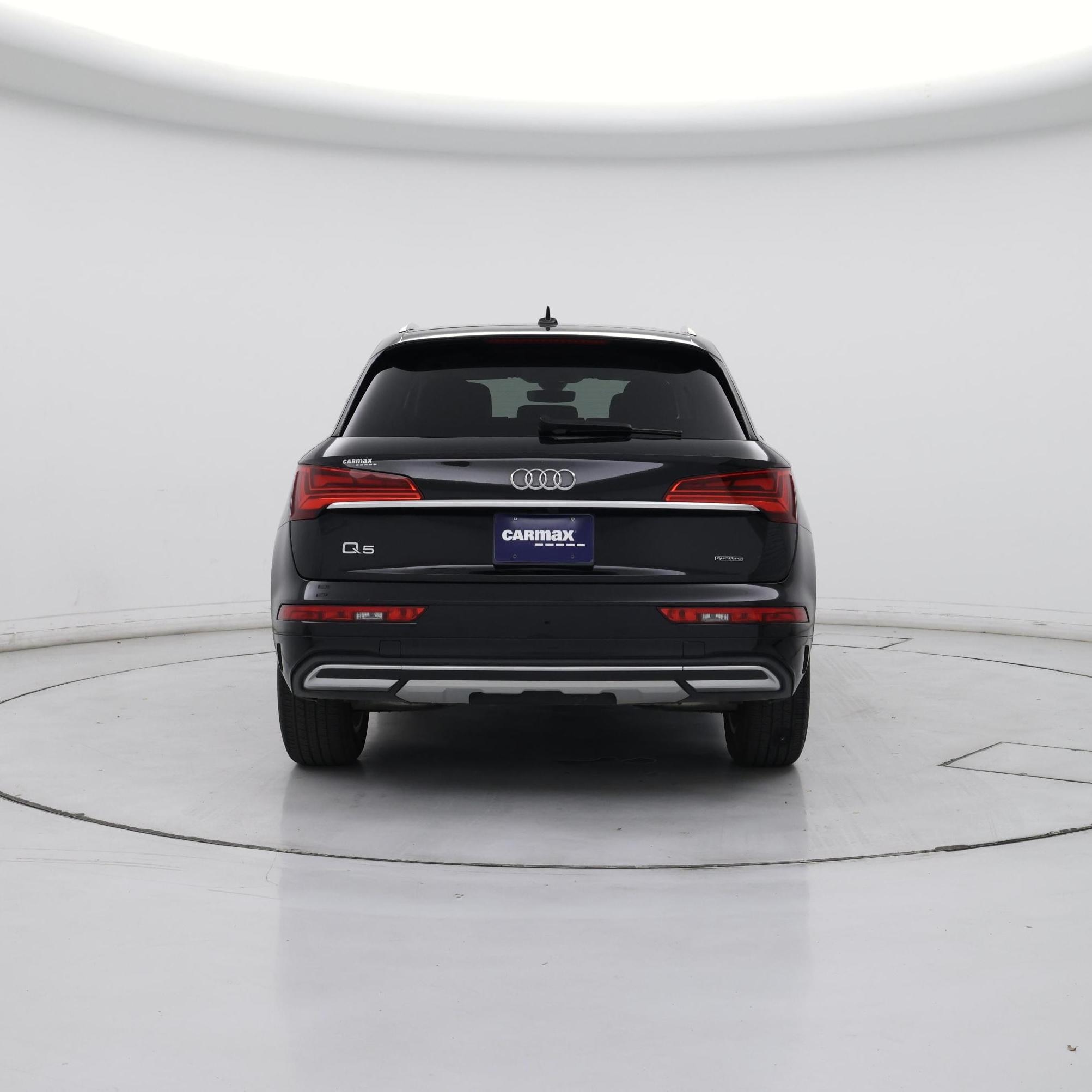 Thumbnail: 2023 Audi Q5 - 6