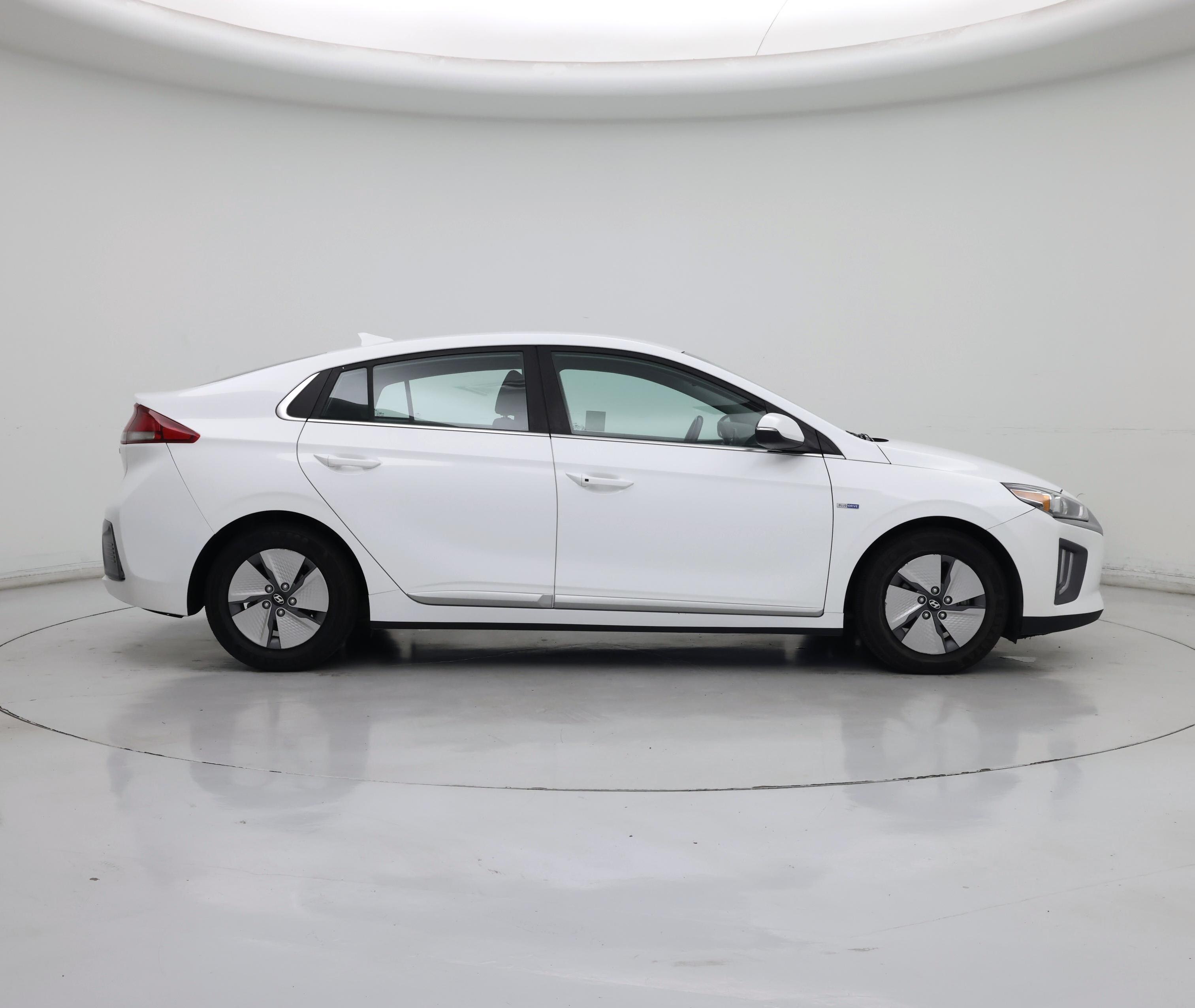 Thumbnail: 2020 Hyundai Ioniq - 7