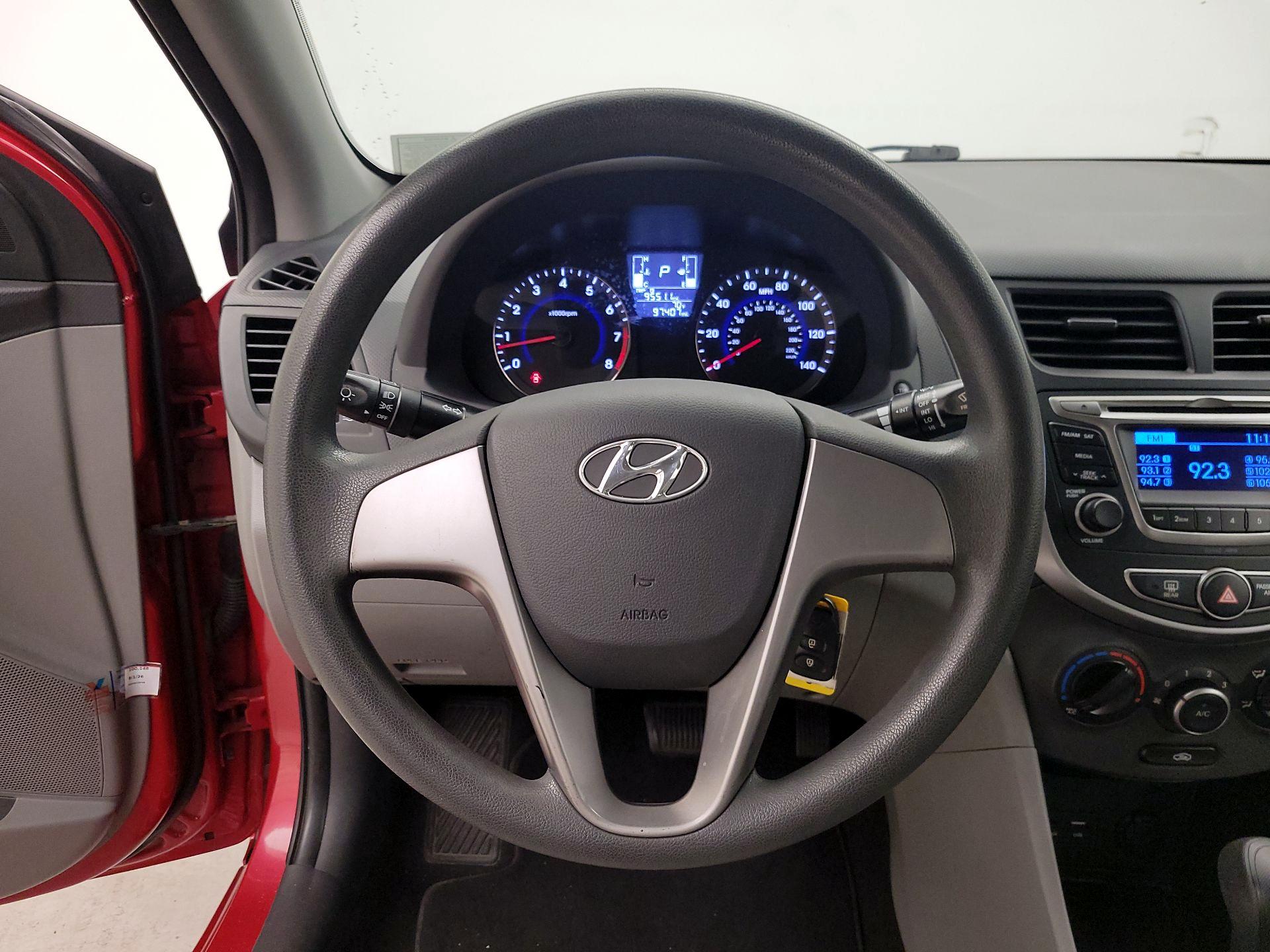 Thumbnail: 2016 Hyundai Accent - 10