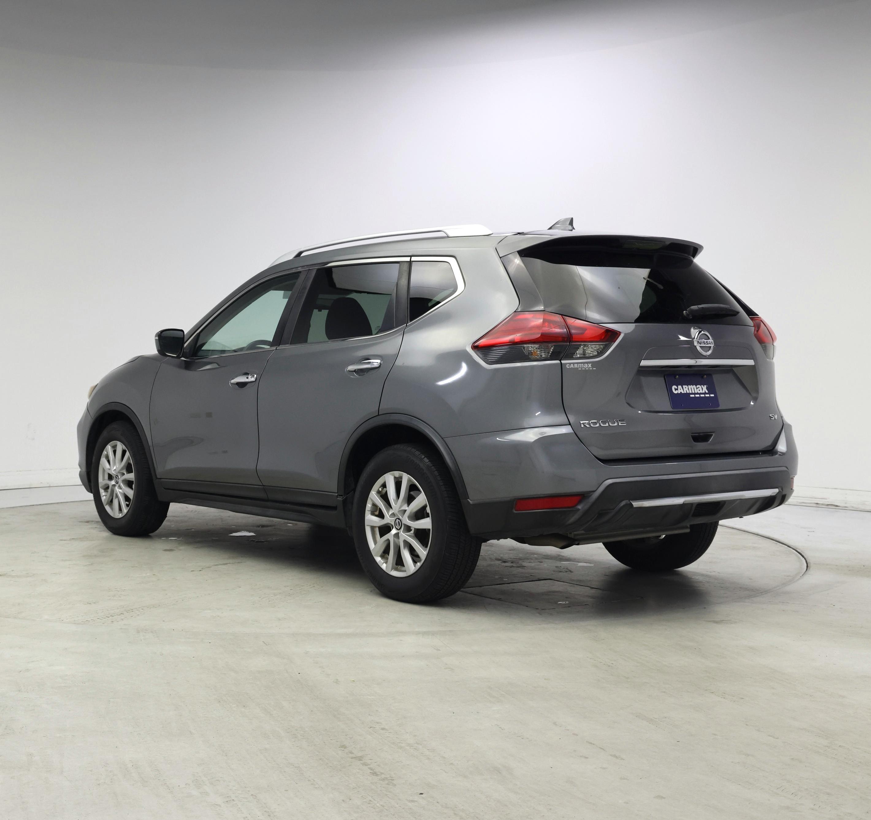 Thumbnail: 2017 Nissan Rogue - 2