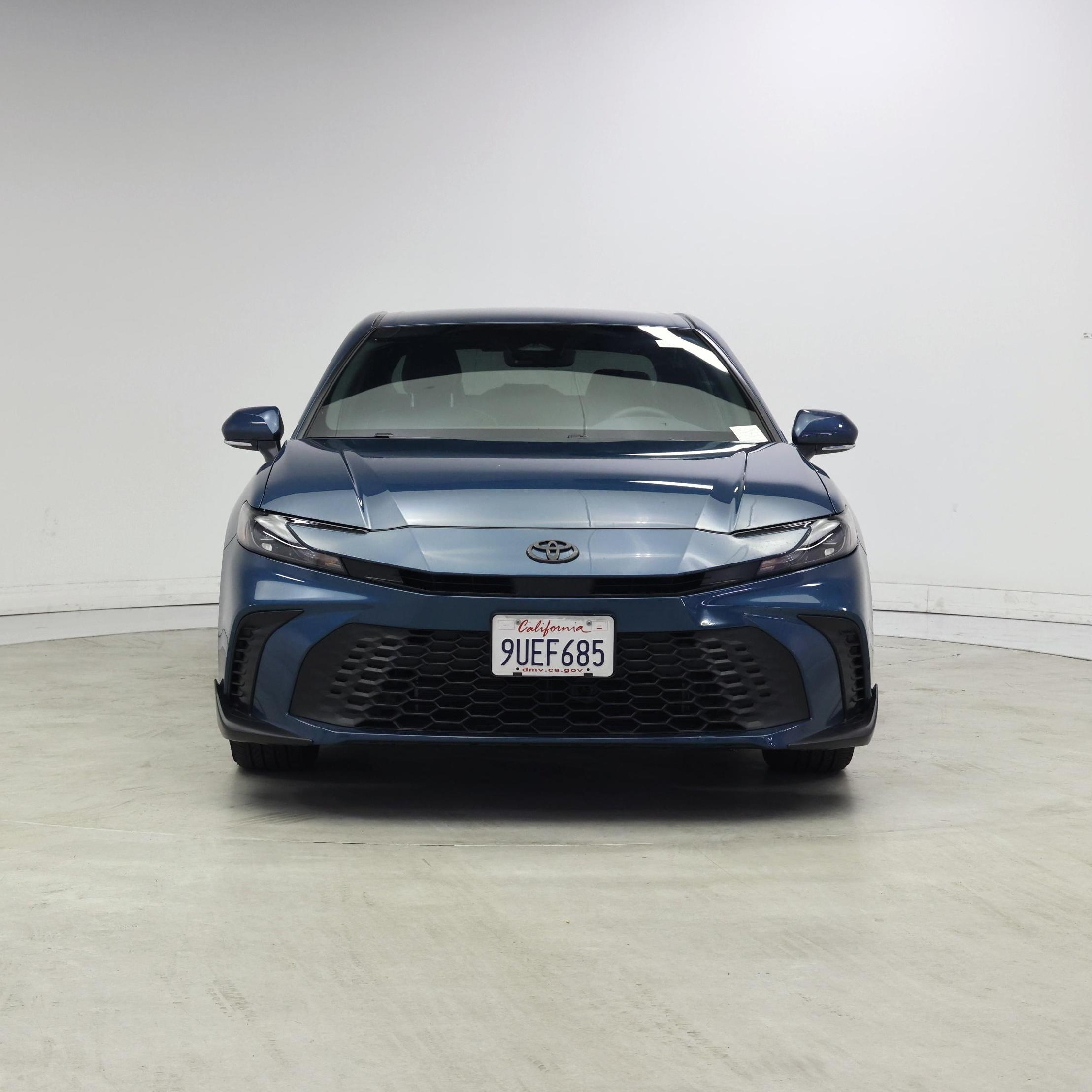 Thumbnail: 2025 Toyota Camry - 5