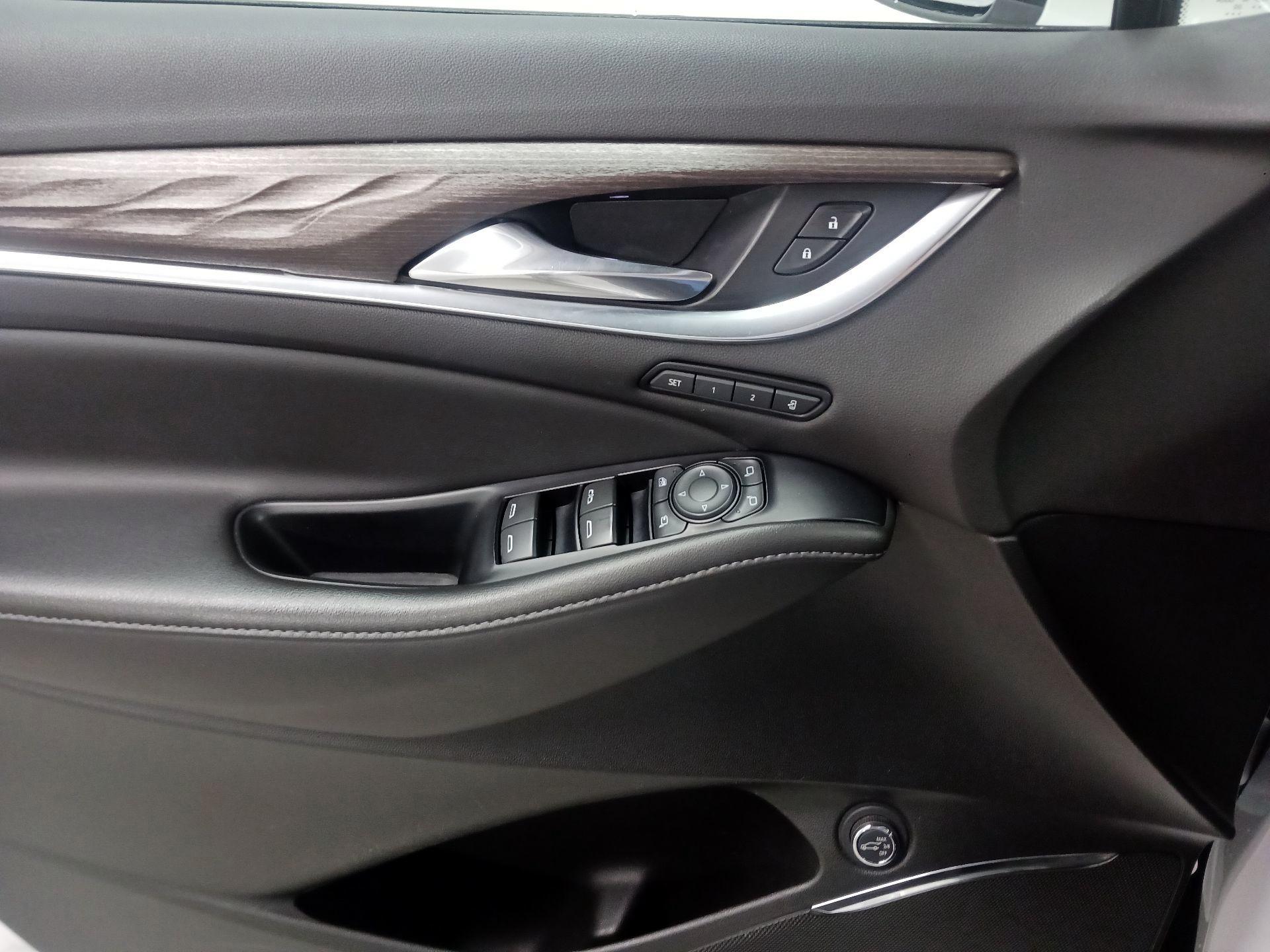 Thumbnail: 2023 Buick Enclave - 10