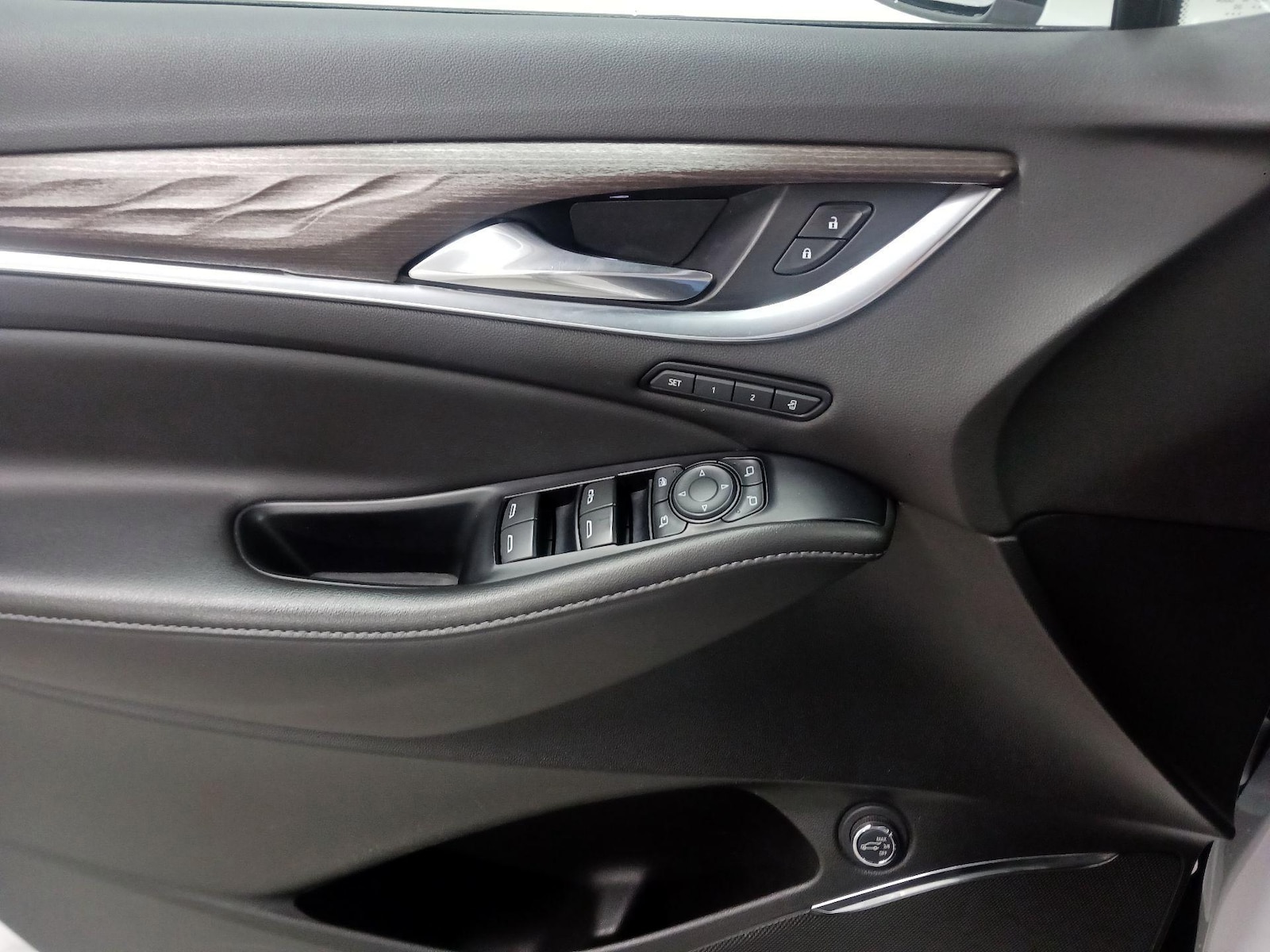 2023 Buick Enclave Avenir - Photo 11