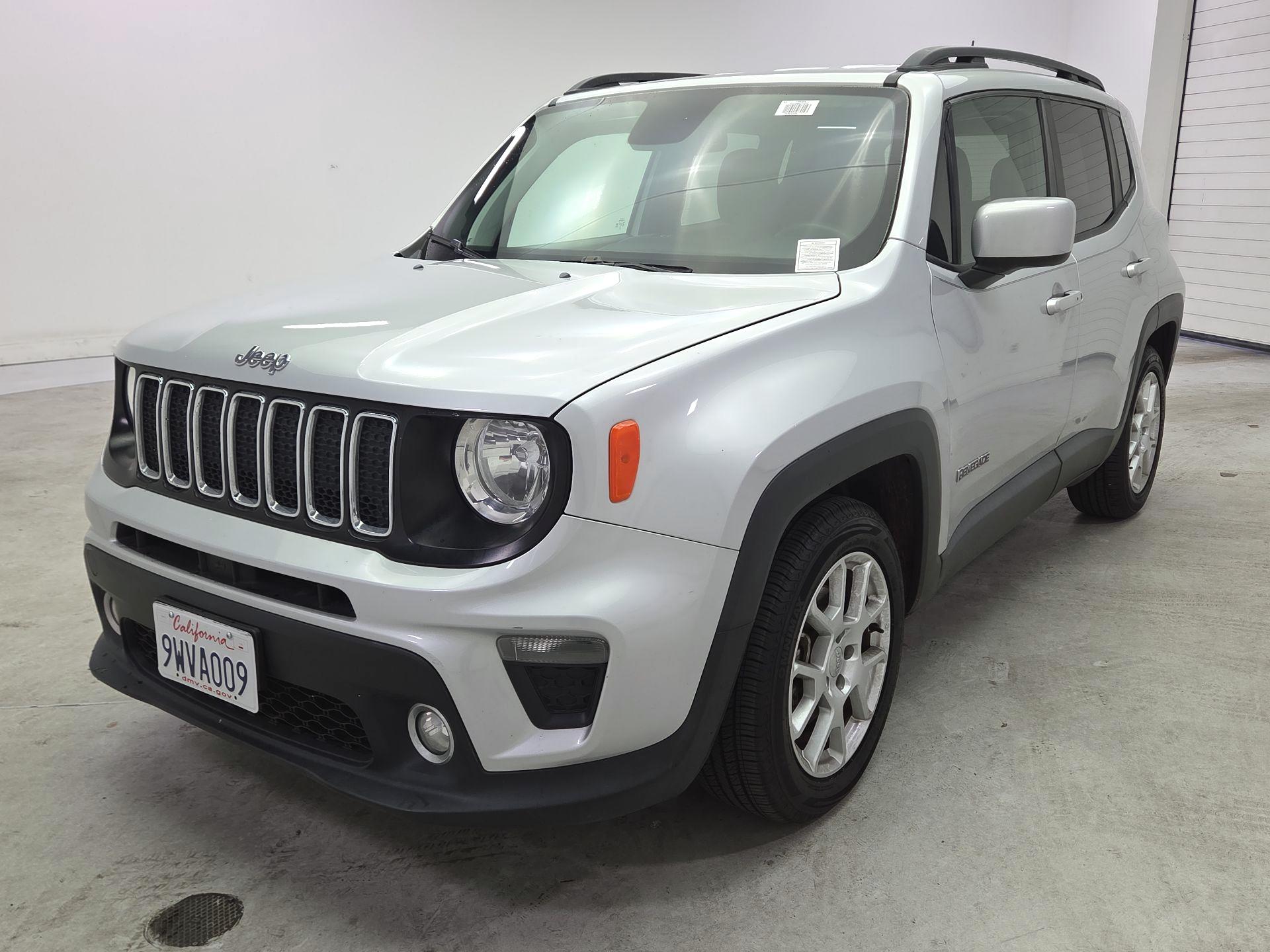 Thumbnail: 2020 Jeep Renegade - 3