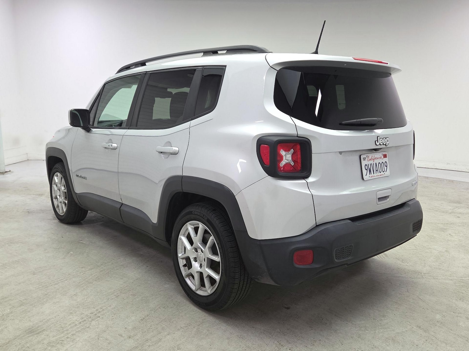 2020 Jeep Renegade Latitude - Photo 7