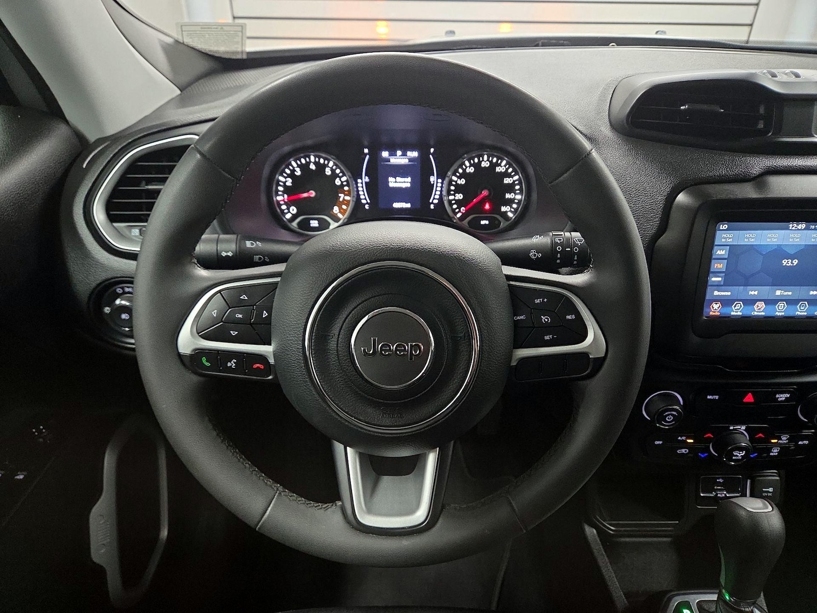 2020 Jeep Renegade Latitude - Photo 9