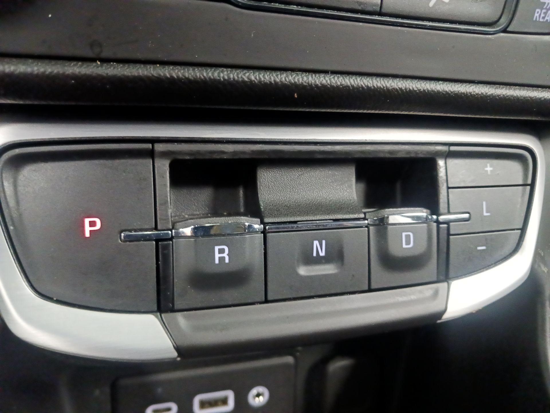 Thumbnail: 2022 GMC Terrain - 15