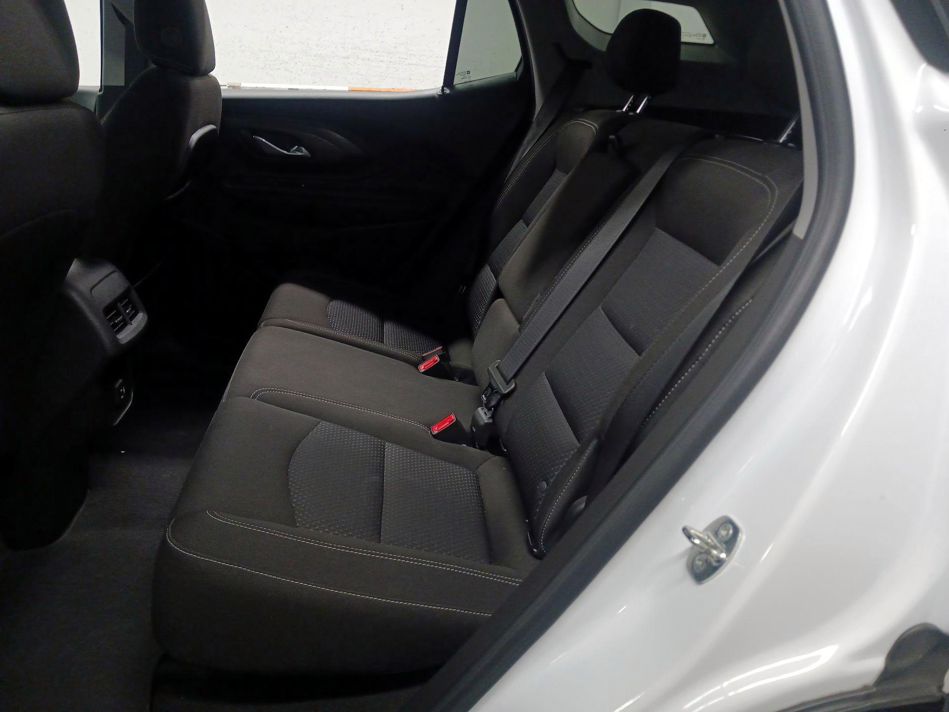 Thumbnail: 2022 GMC Terrain - 17