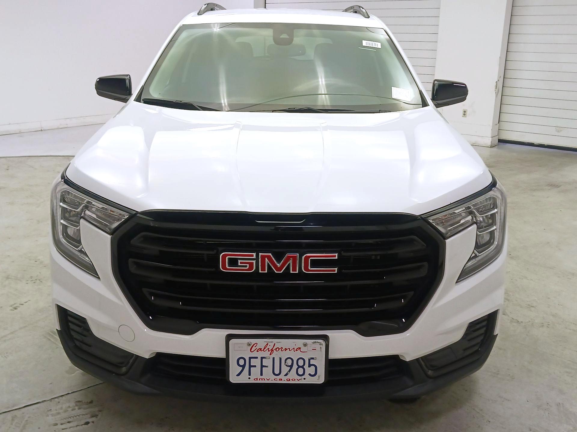 Thumbnail: 2022 GMC Terrain - 2