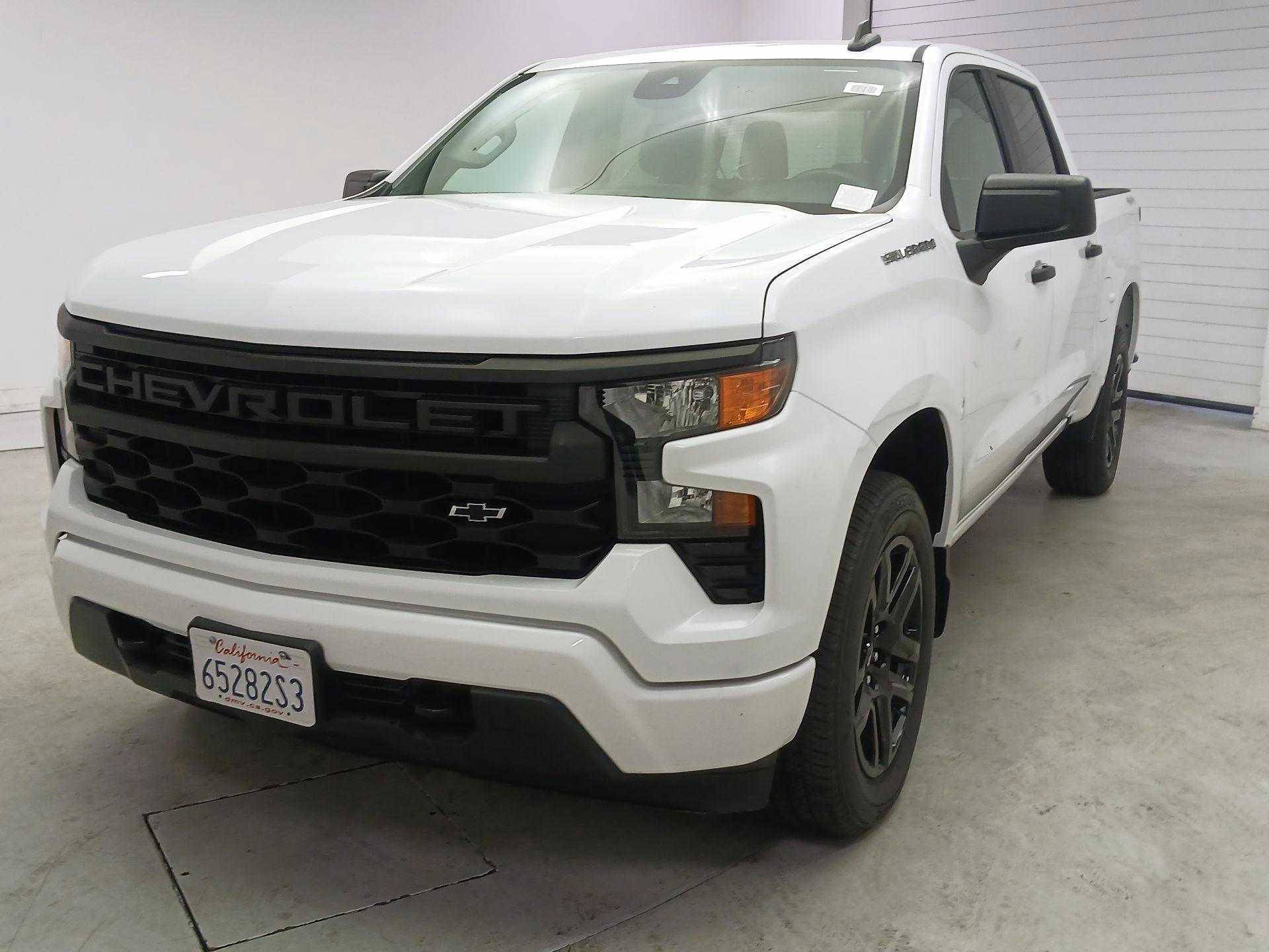 Thumbnail: 2023 Chevrolet Silverado 1500 - 3
