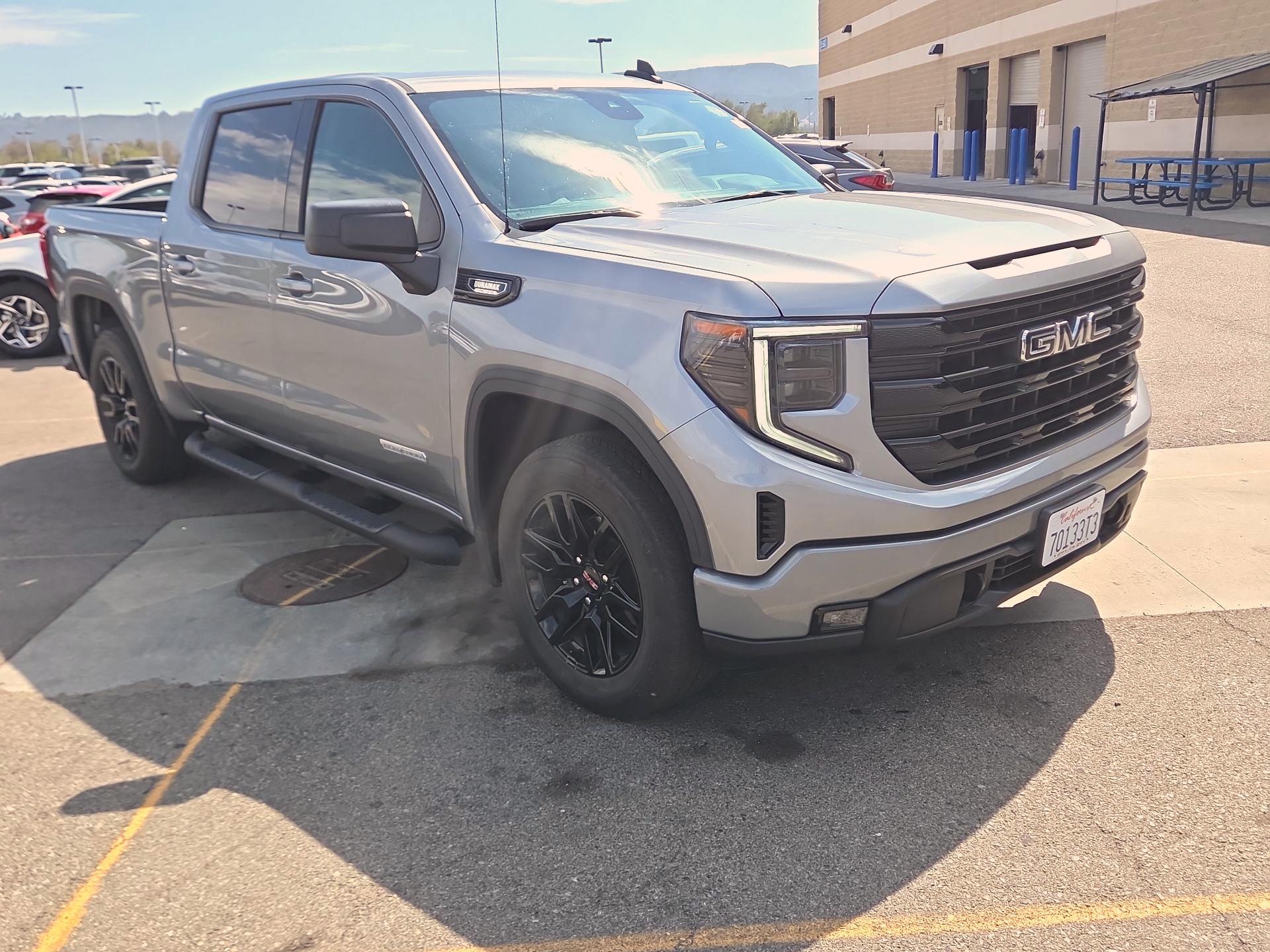 Thumbnail: 2023 GMC Sierra 1500 - 1