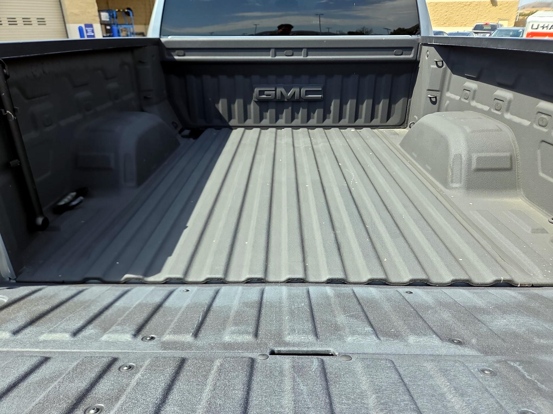 Thumbnail: 2023 GMC Sierra 1500 - 14