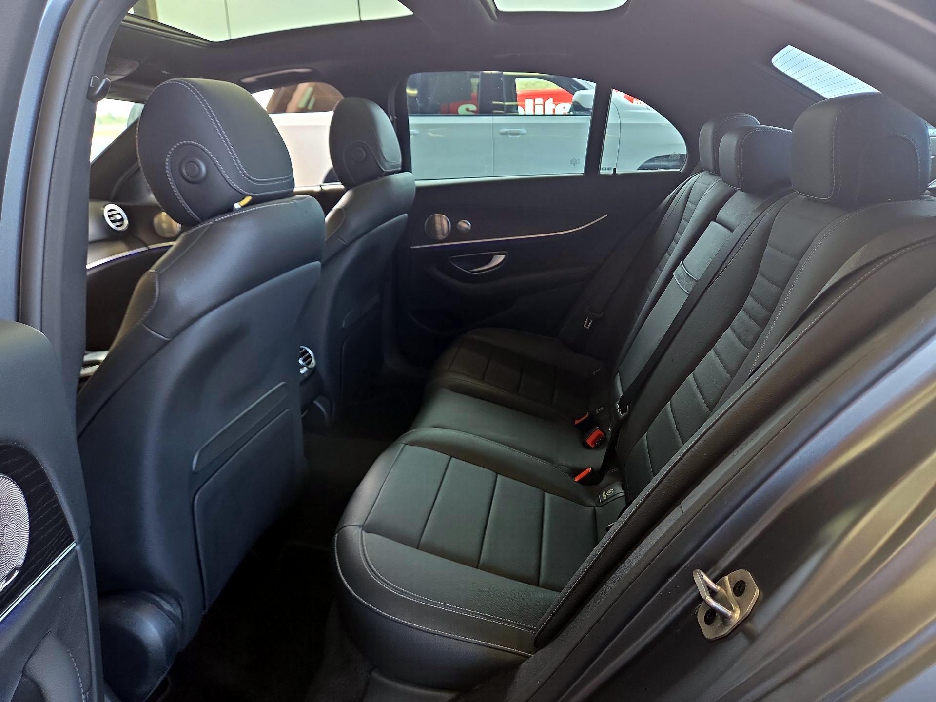 Thumbnail: 2023 Mercedes-Benz E-Class - 19