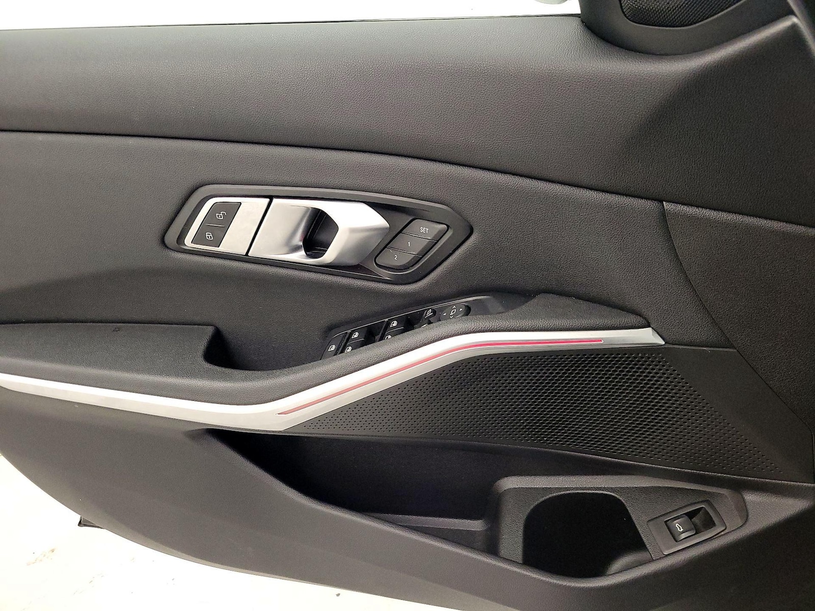 2021 BMW 3 Series 330i - Photo 11
