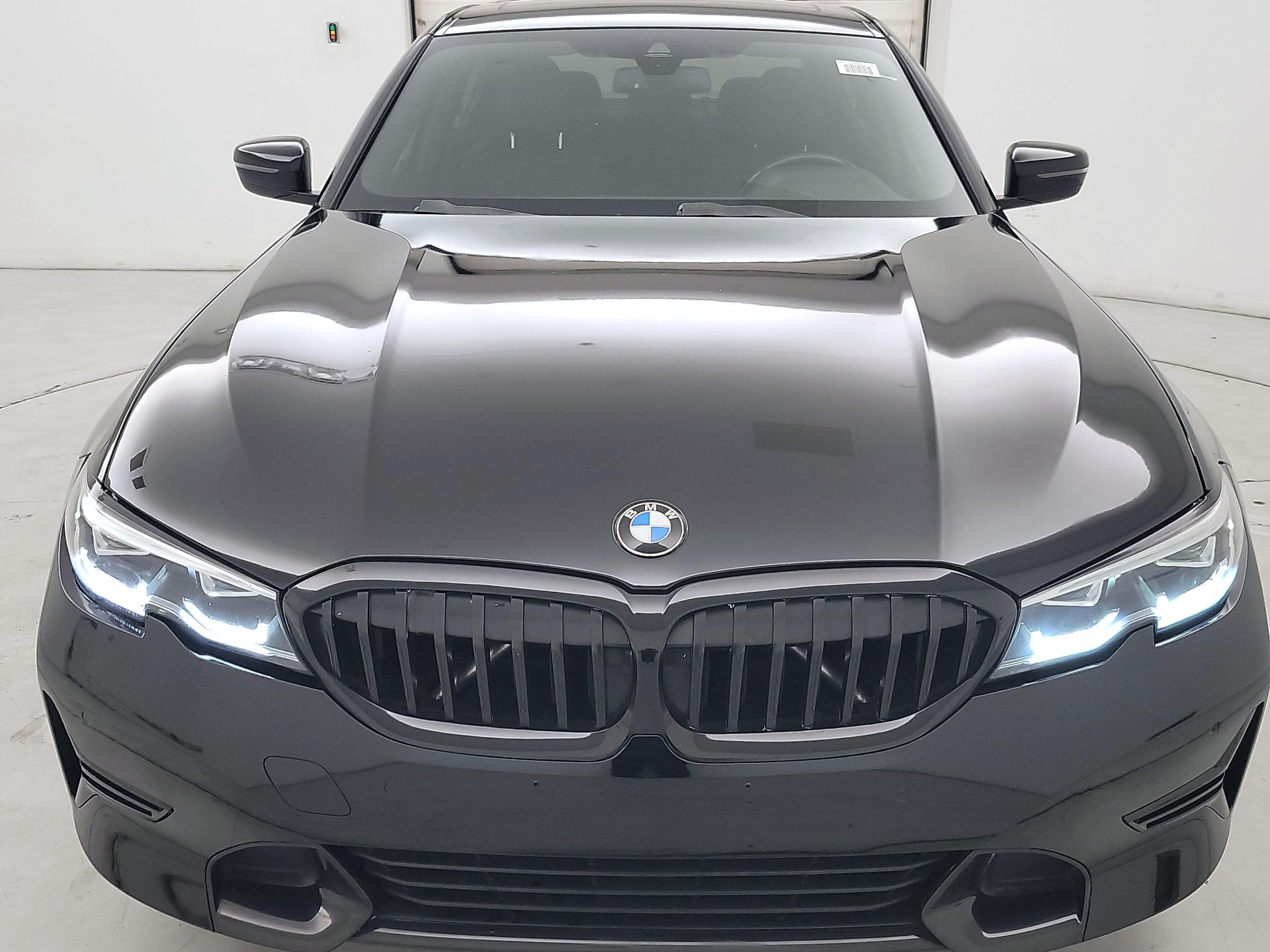 Thumbnail: 2021 BMW 3 Series - 2