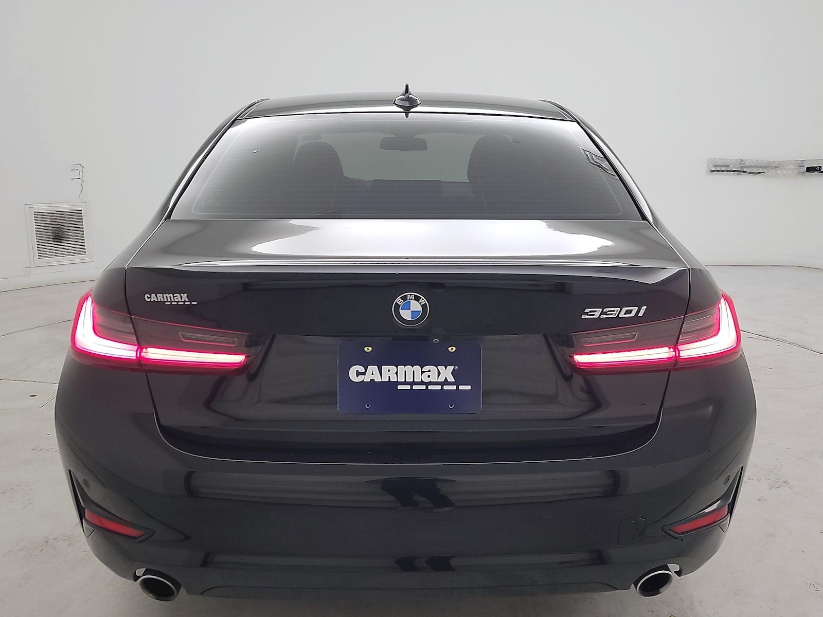 2021 BMW 3 Series 330i - Photo 6