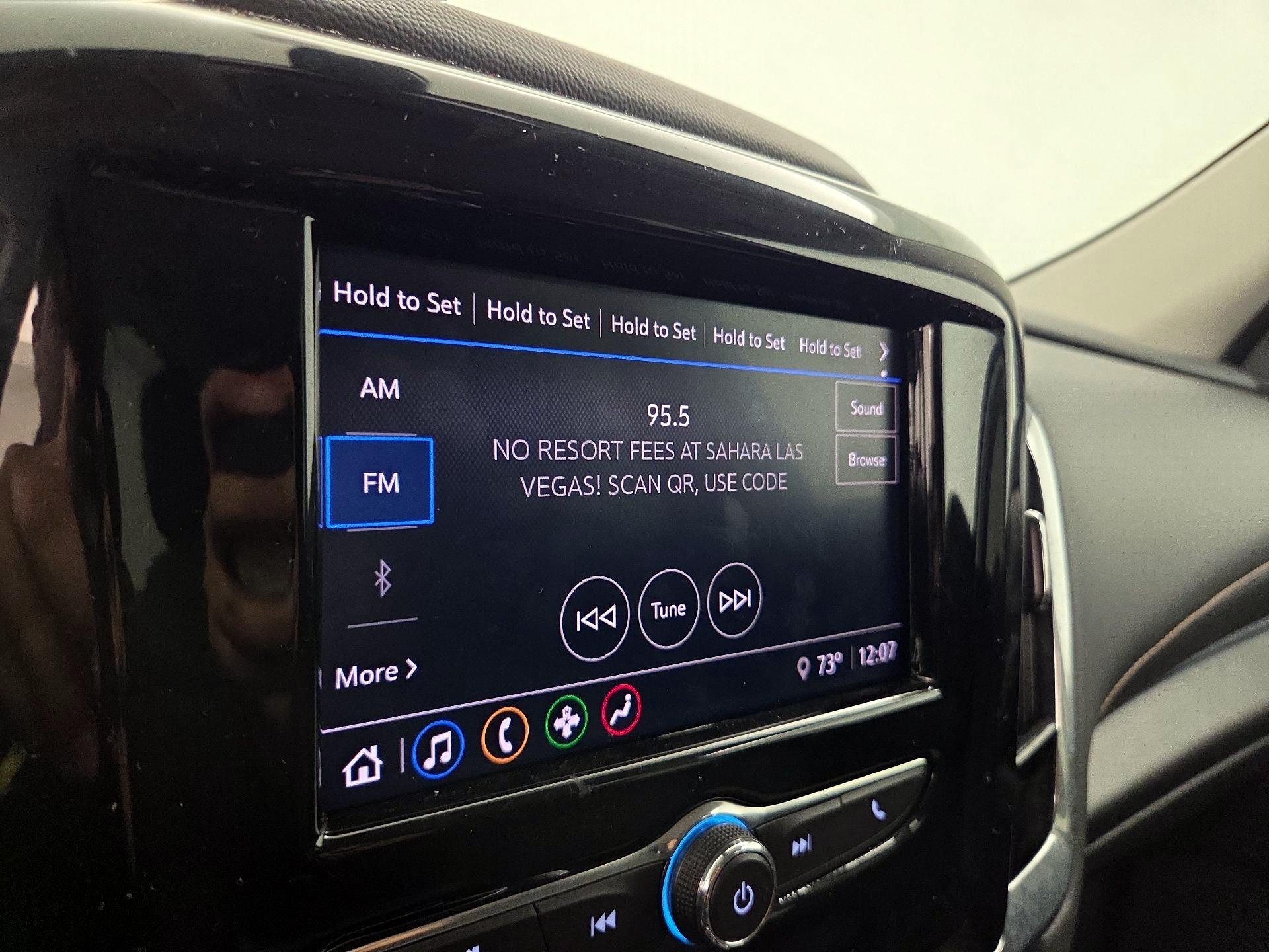 Thumbnail: 2021 Chevrolet Traverse - 15