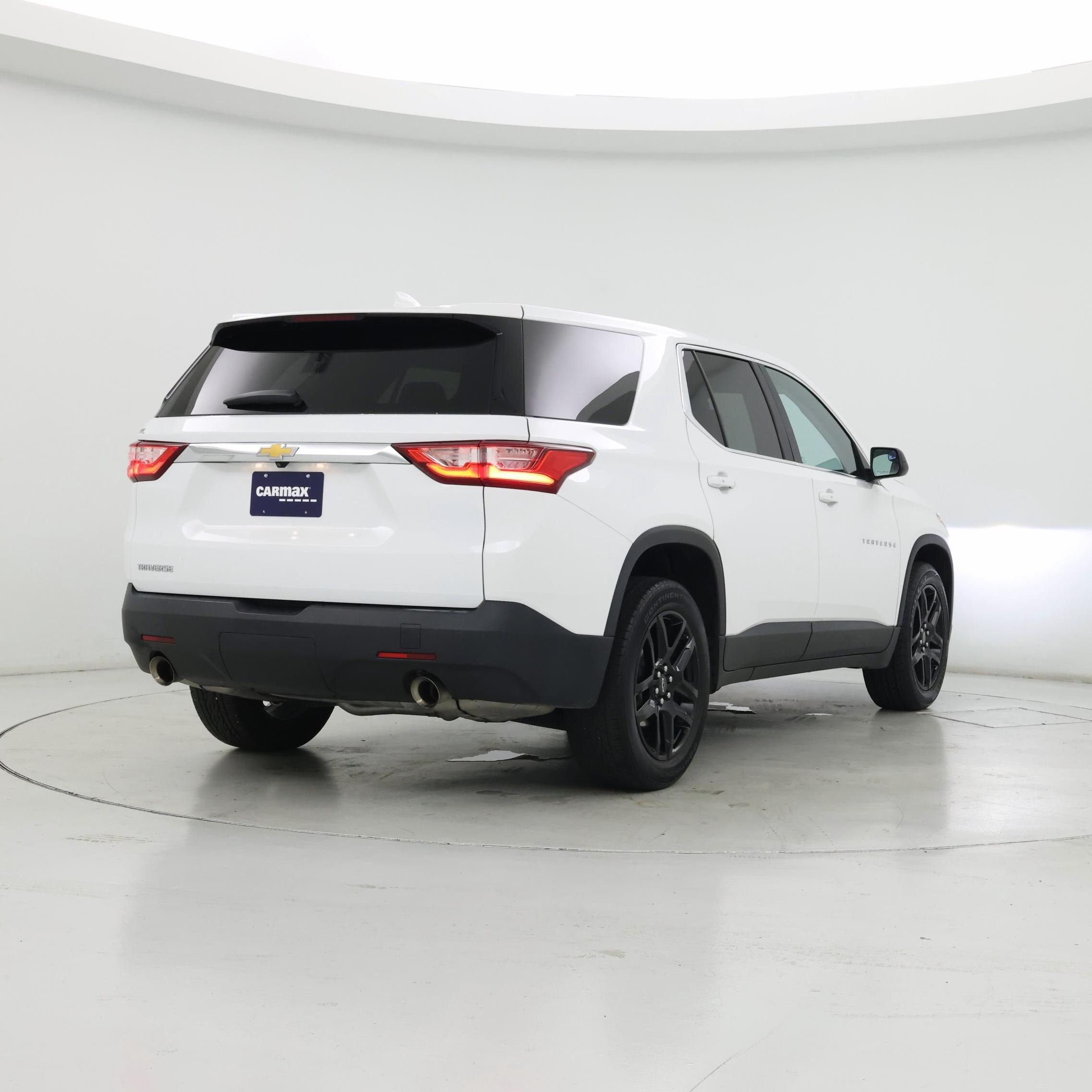 Thumbnail: 2021 Chevrolet Traverse - 8