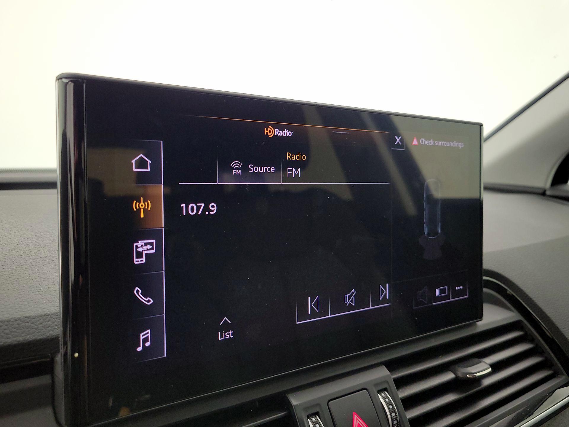 Thumbnail: 2025 Audi Q5 - 15