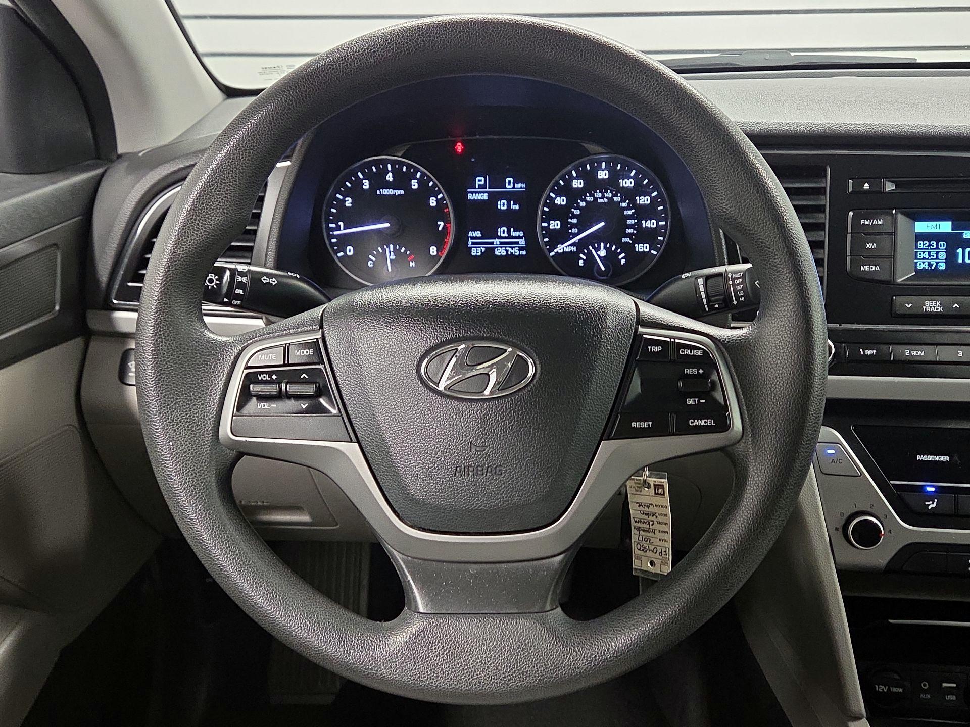 Thumbnail: 2017 Hyundai Elantra - 10