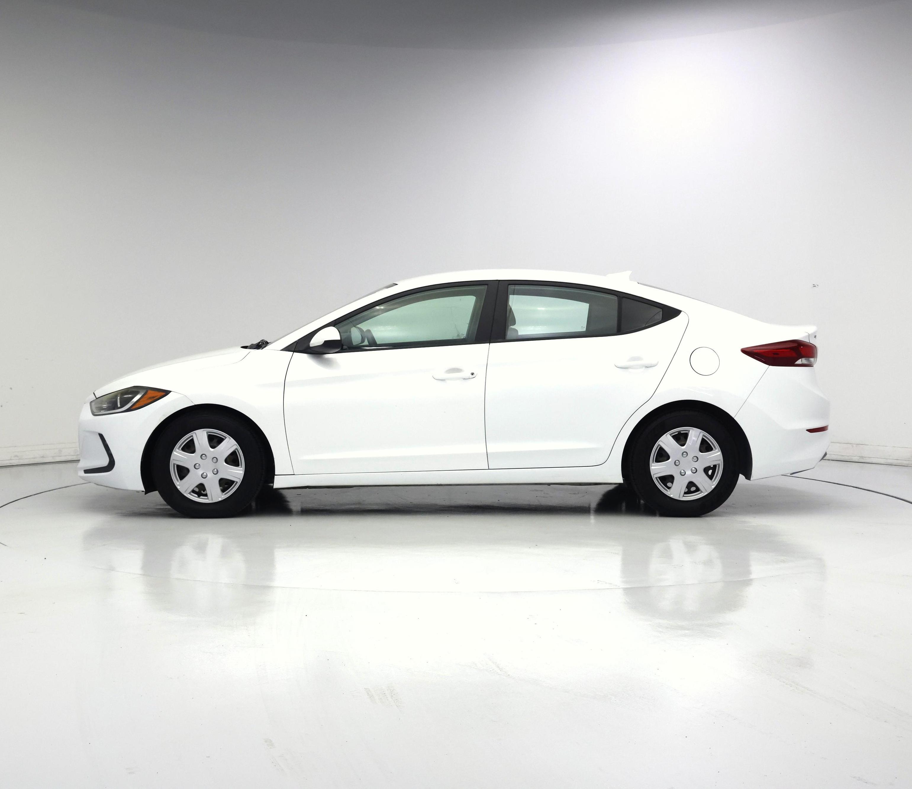 Thumbnail: 2017 Hyundai Elantra - 3